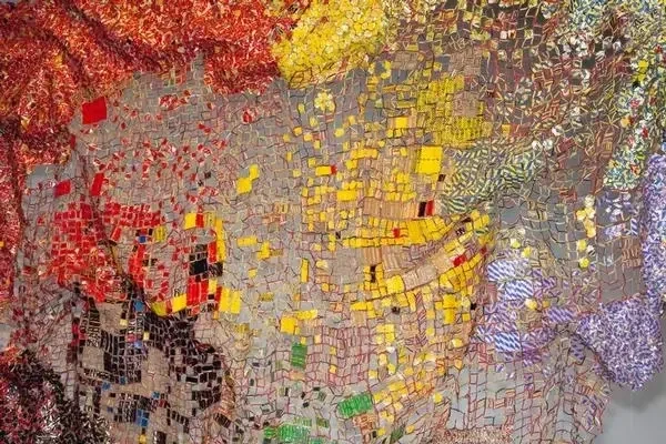 This detail from a work by El Anatusi entered my thinking. 
