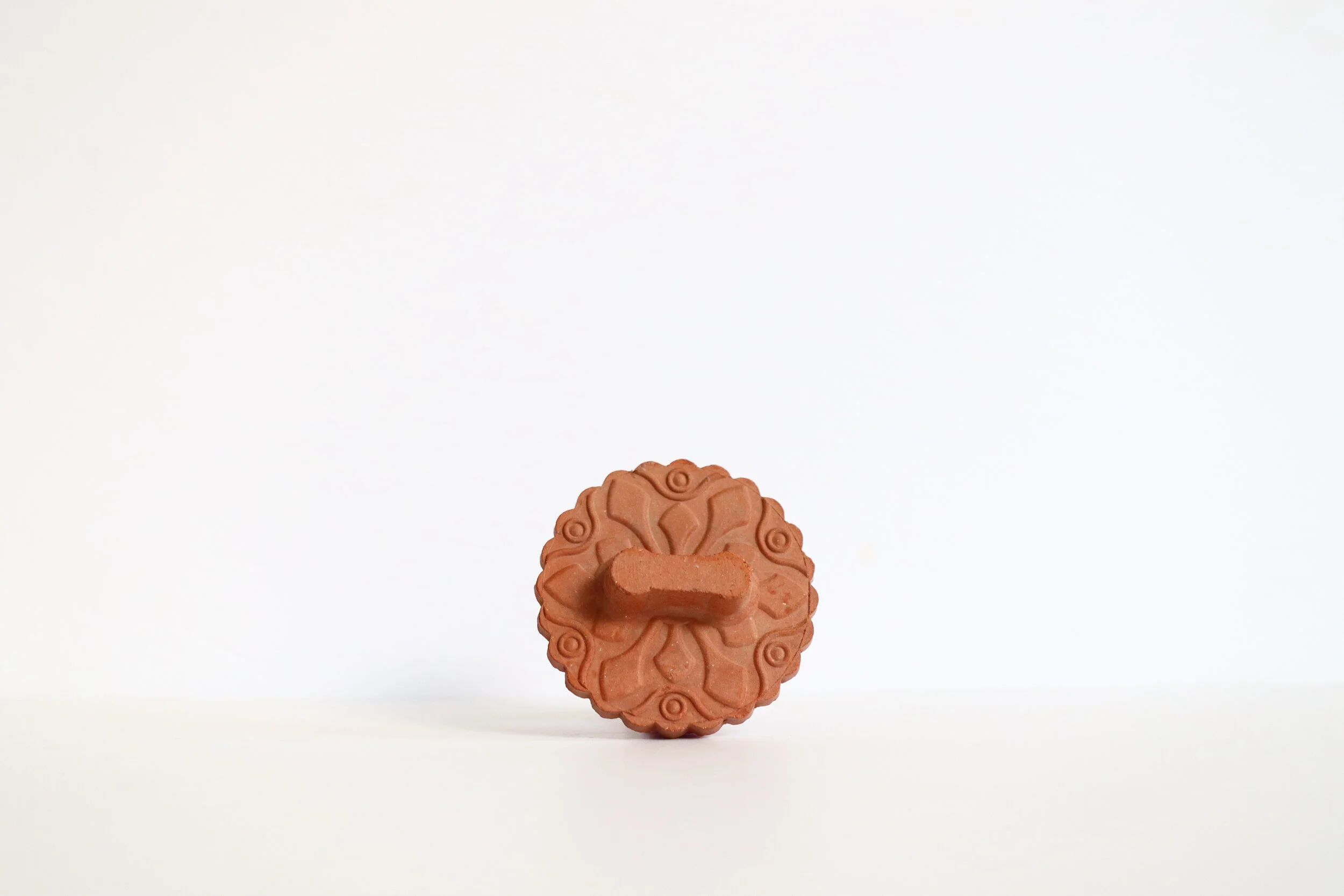 Clay Foot Scrubber — By Bhumika