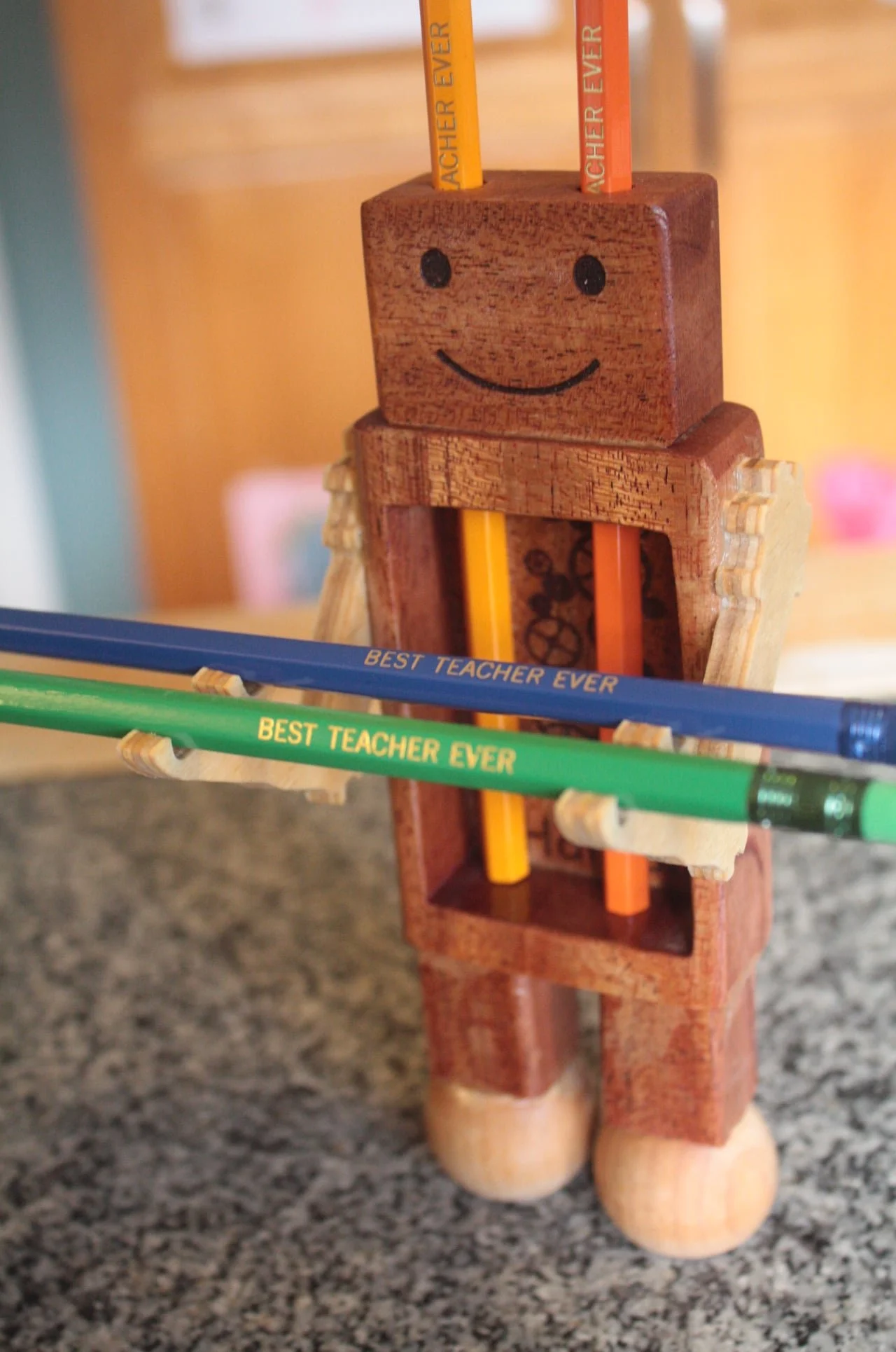 My daughter designed this pencil holder for one of her teachers. 