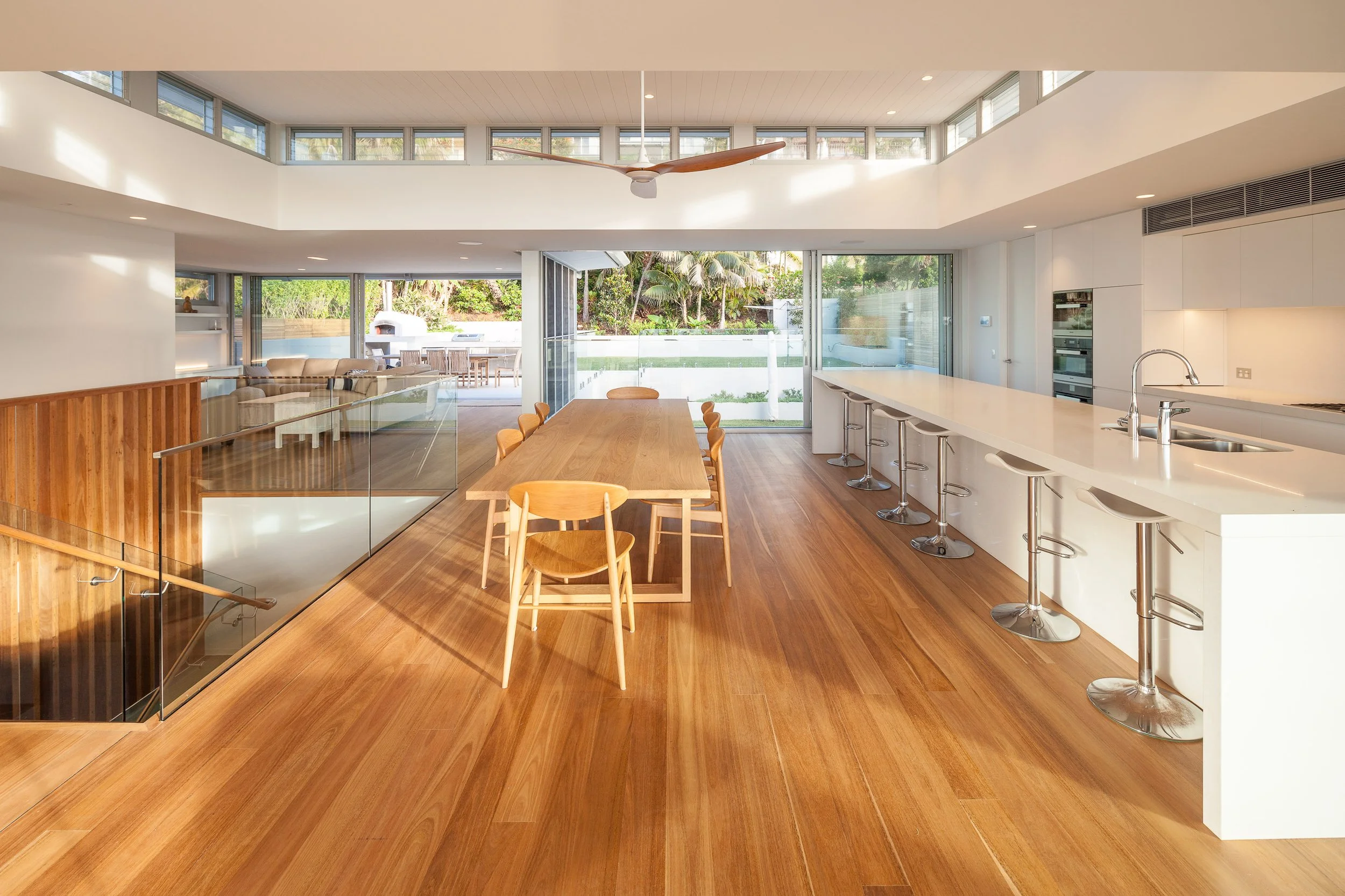 Open Plan Kitchen New Home Whale Beach, Northern Beaches Sydney.jpg