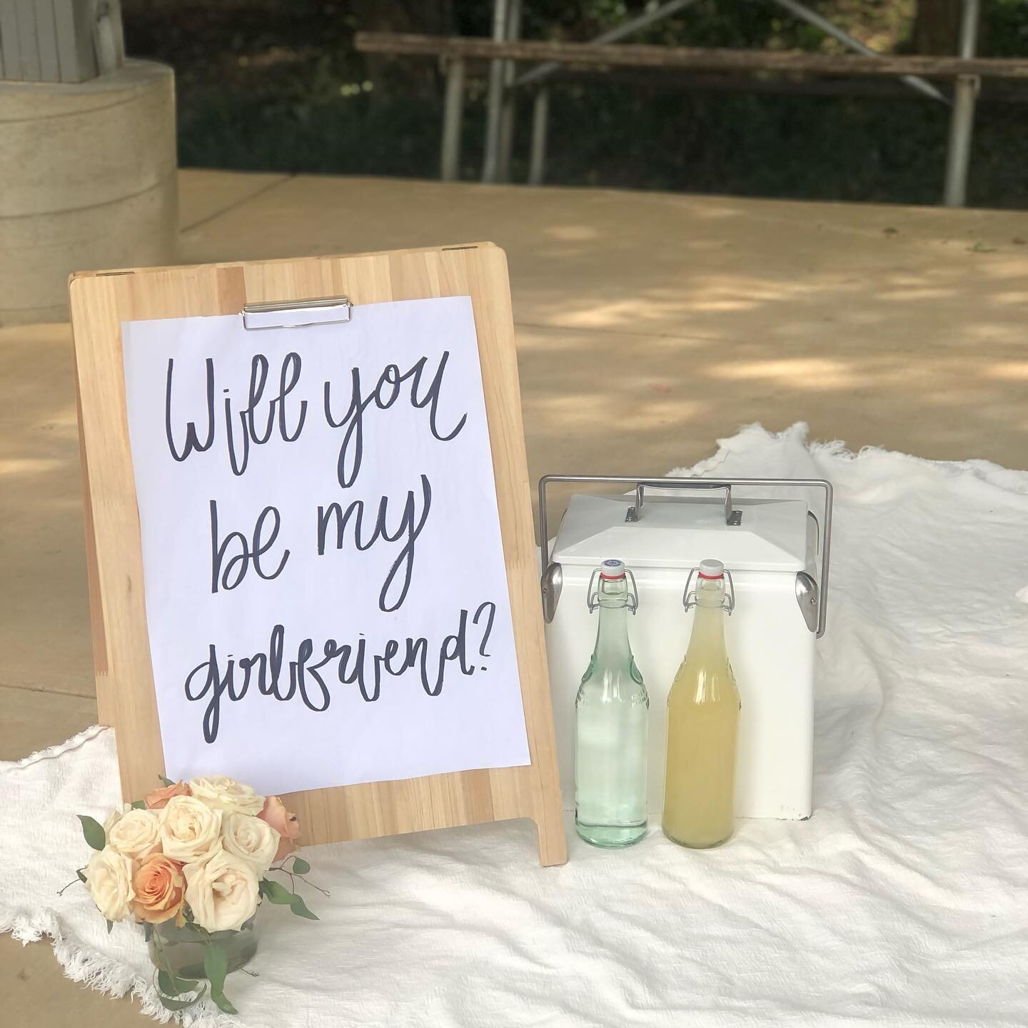 And this is how you pop the question!💕💕✨
.
.
.
.
.

#thegatheringpicnicco&nbsp;#clt&nbsp;#cltpicnic&nbsp;#cltpicnics&nbsp;#charlottedate&nbsp;#charlottedatenight&nbsp;#charlottepicnic&nbsp;#charlottepicnics&nbsp;#charlotteluxurypicnic&nbsp;&nbsp;#c