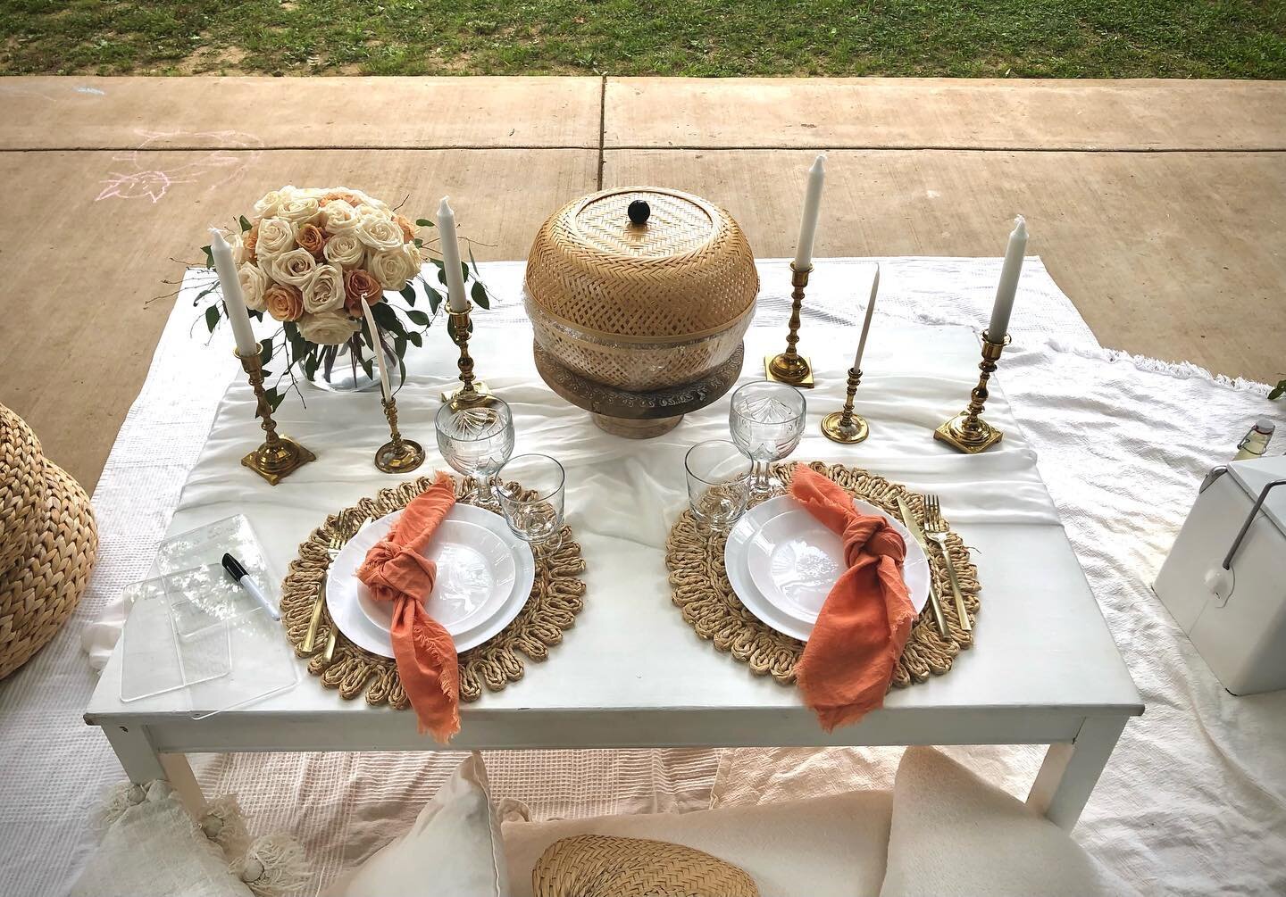 After popping the question, follow up with the perfect picnic setup 💕💕💕
.
.
.
.
.

#thegatheringpicnicco&nbsp;#clt&nbsp;#cltpicnic&nbsp;#cltpicnics&nbsp;#charlottedate&nbsp;#charlottedatenight&nbsp;#charlottepicnic&nbsp;#charlottepicnics&nbsp;#cha