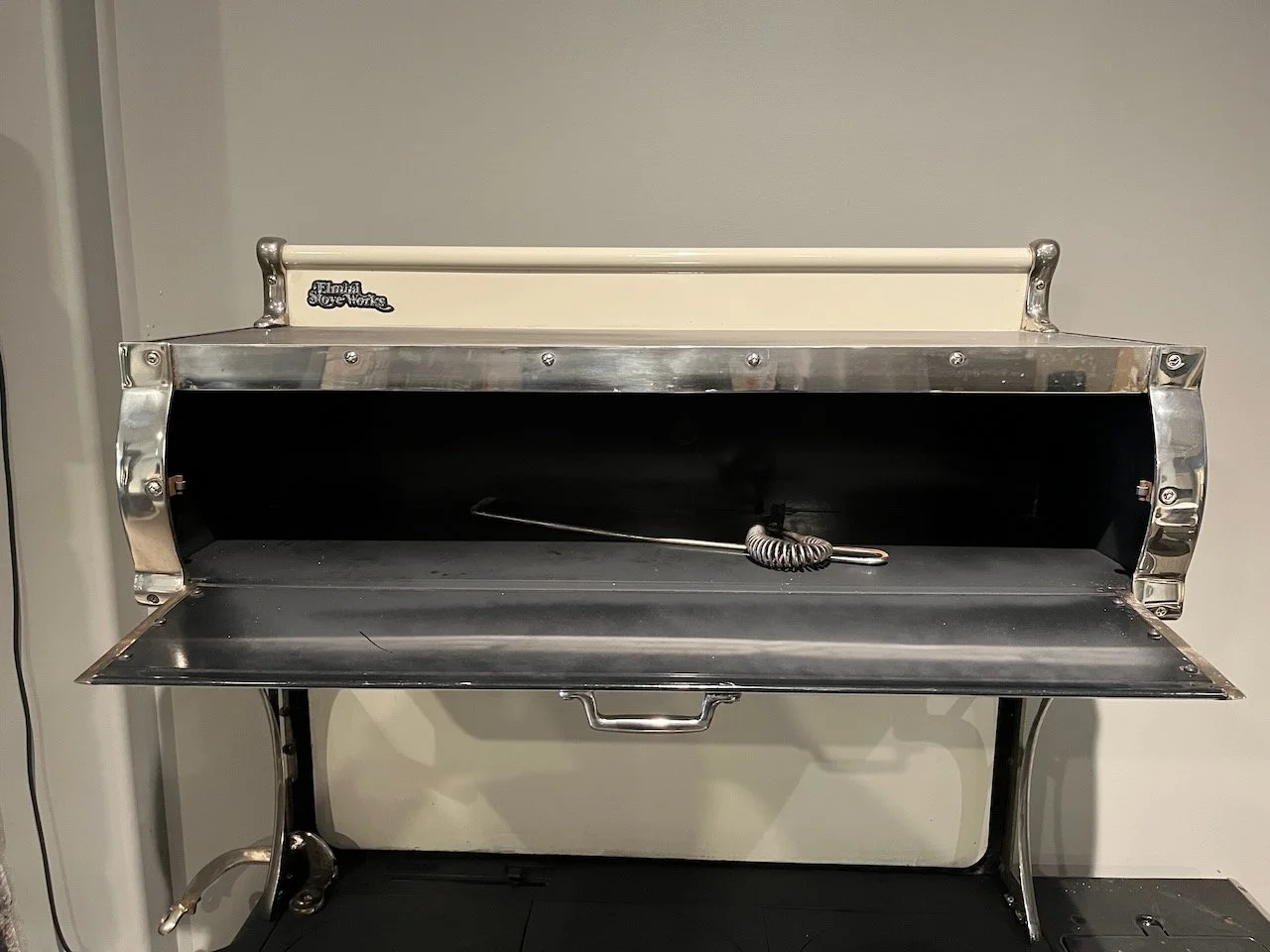 Library - 5 of 7.jpeg