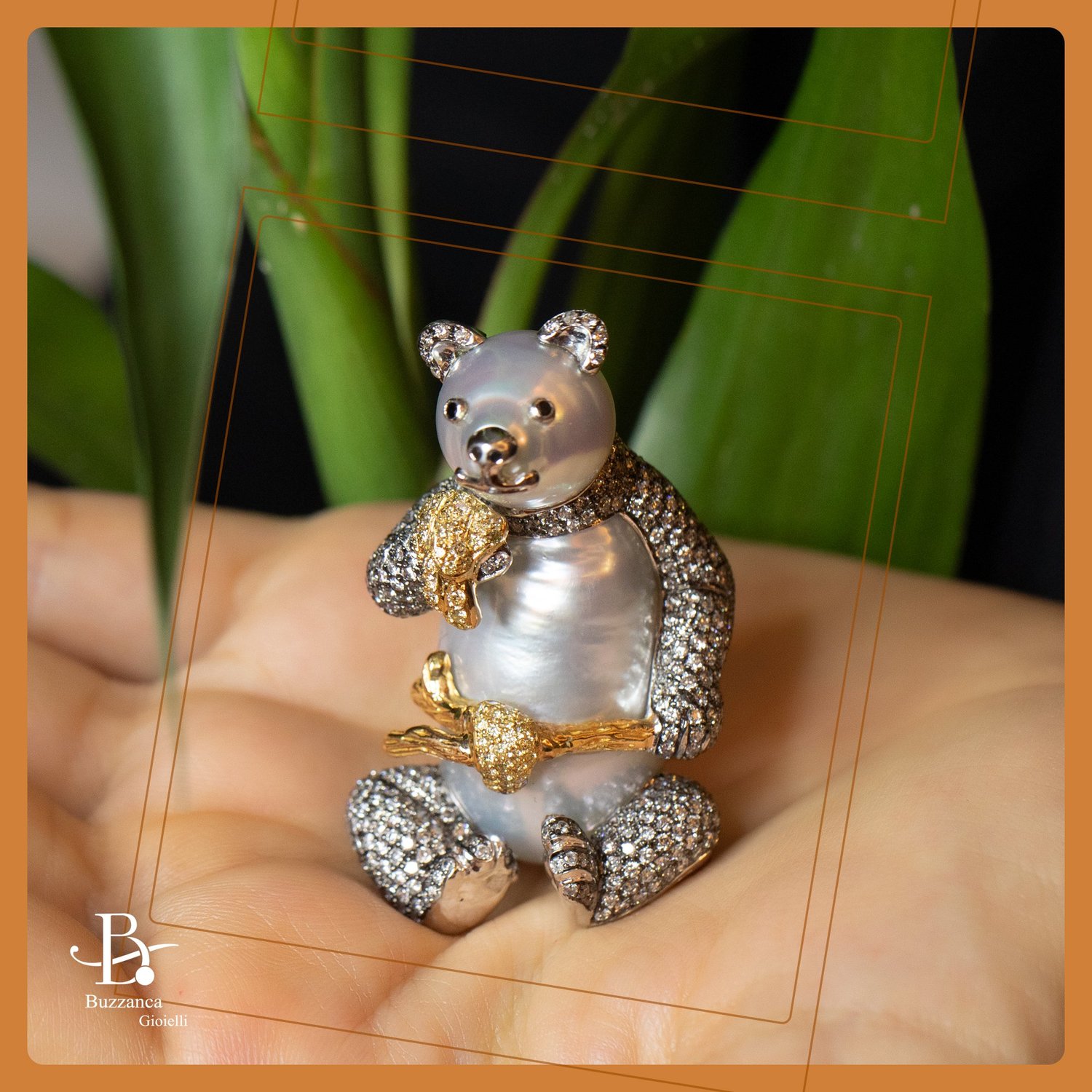 Grizzly Bear Brooch — Buzzanca Gioielli