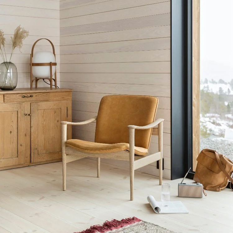 Nydelige model 711 i anilin hud, av Fredrik Kayser. A timeless piece! foto for @lkhjellefurniture foto @kristinstoylenphotography @holehytta #scandinaviandesign
