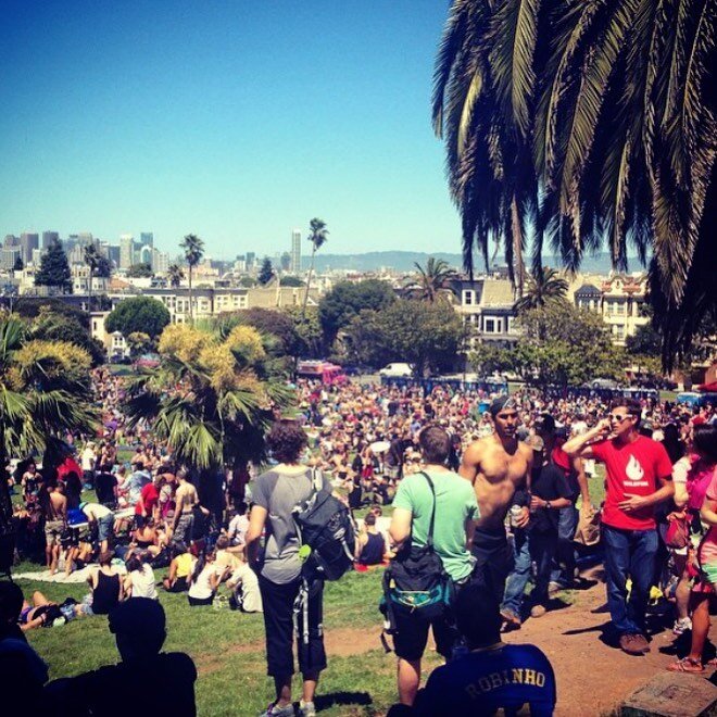 Pride, San Francisco 

#largescaleevents #publicevents #pride #eventsorofs #outdoorevents #parades