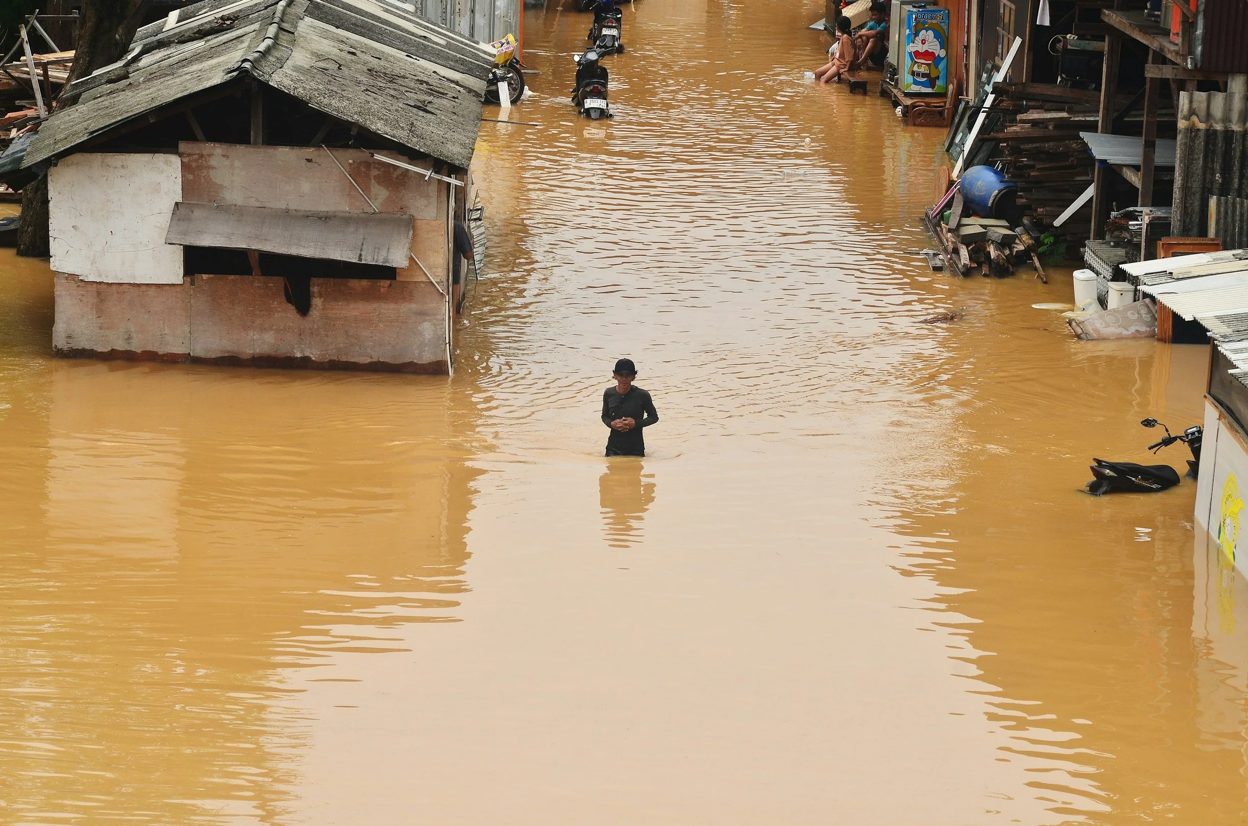 Major Report on Climate Adapataion Laws &amp; Regulations in 35 Countries