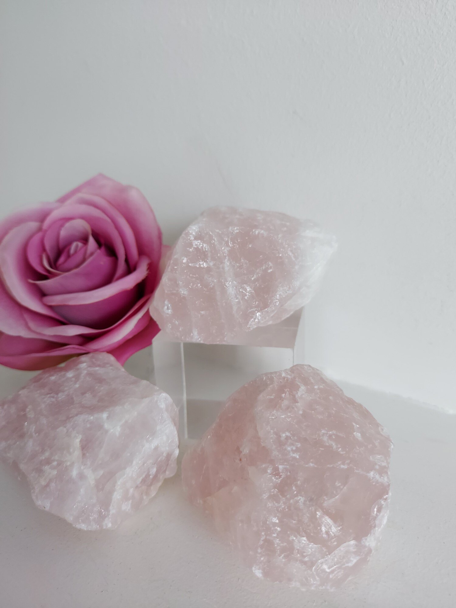 Rough rose quartz chunk.jpg