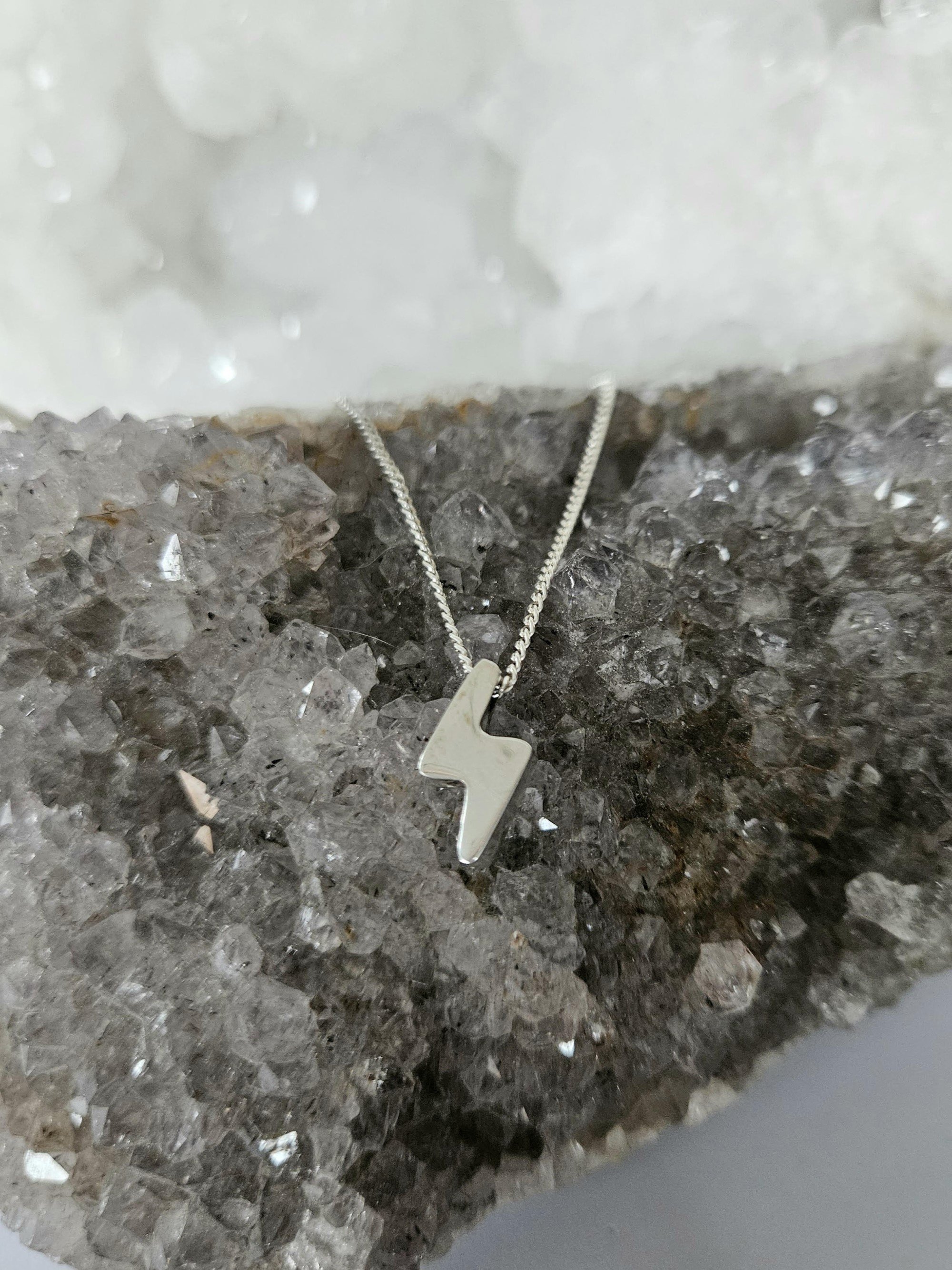 Bolt 2.jpg
