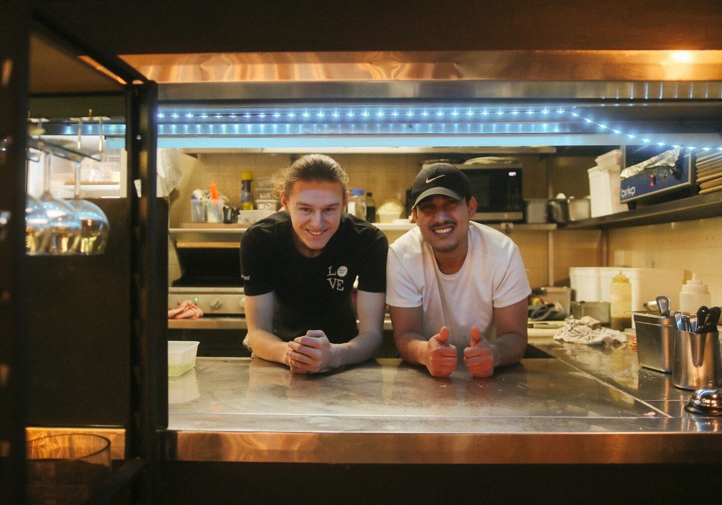 Jaxon and Nab are ready for you when you are. We're feeling burgers today, are you?⁠
⁠
⁠
#melbournetodo #visitmelbourne #eatmelbourne #melbournecafe #melbournefoodie #melbournecoffee #melbournewhatson #warrandyte #warrandytecafe⁠
#brunchtime #coffee 