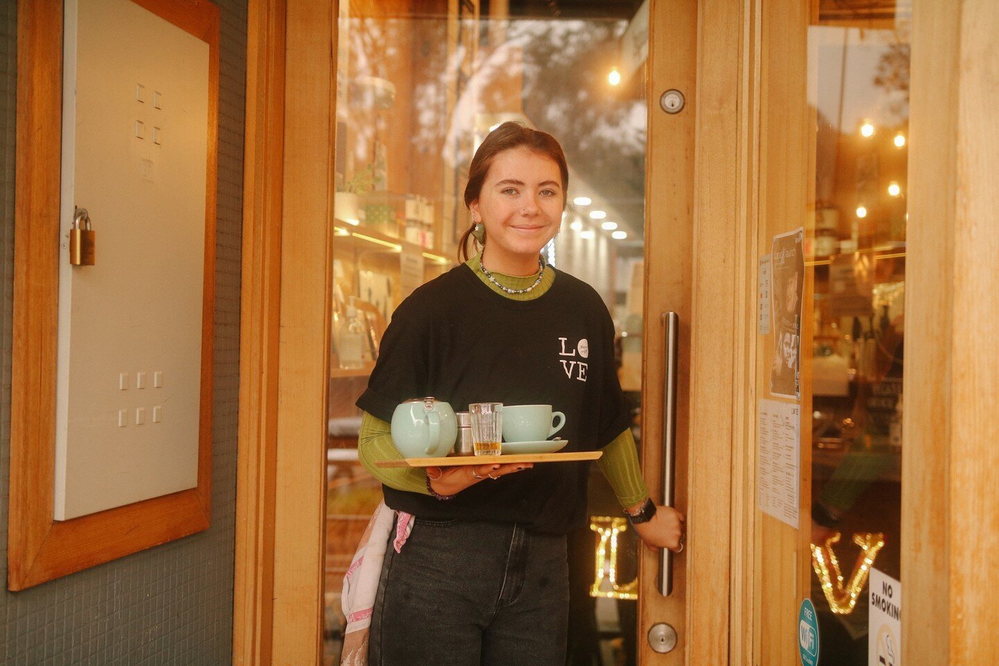 Our lovely Shannon is here to serve you today with a smile 😊☕️⁠
⁠
⁠
#brunch #specialtycoffee #coffeelover #cafe #coffeeaddict #coffeegram #coffeelovers #coffeelove #instacoffee #baristalife #coffeetime #coffeeislife #coffeeoftheday #coffeebreak #war