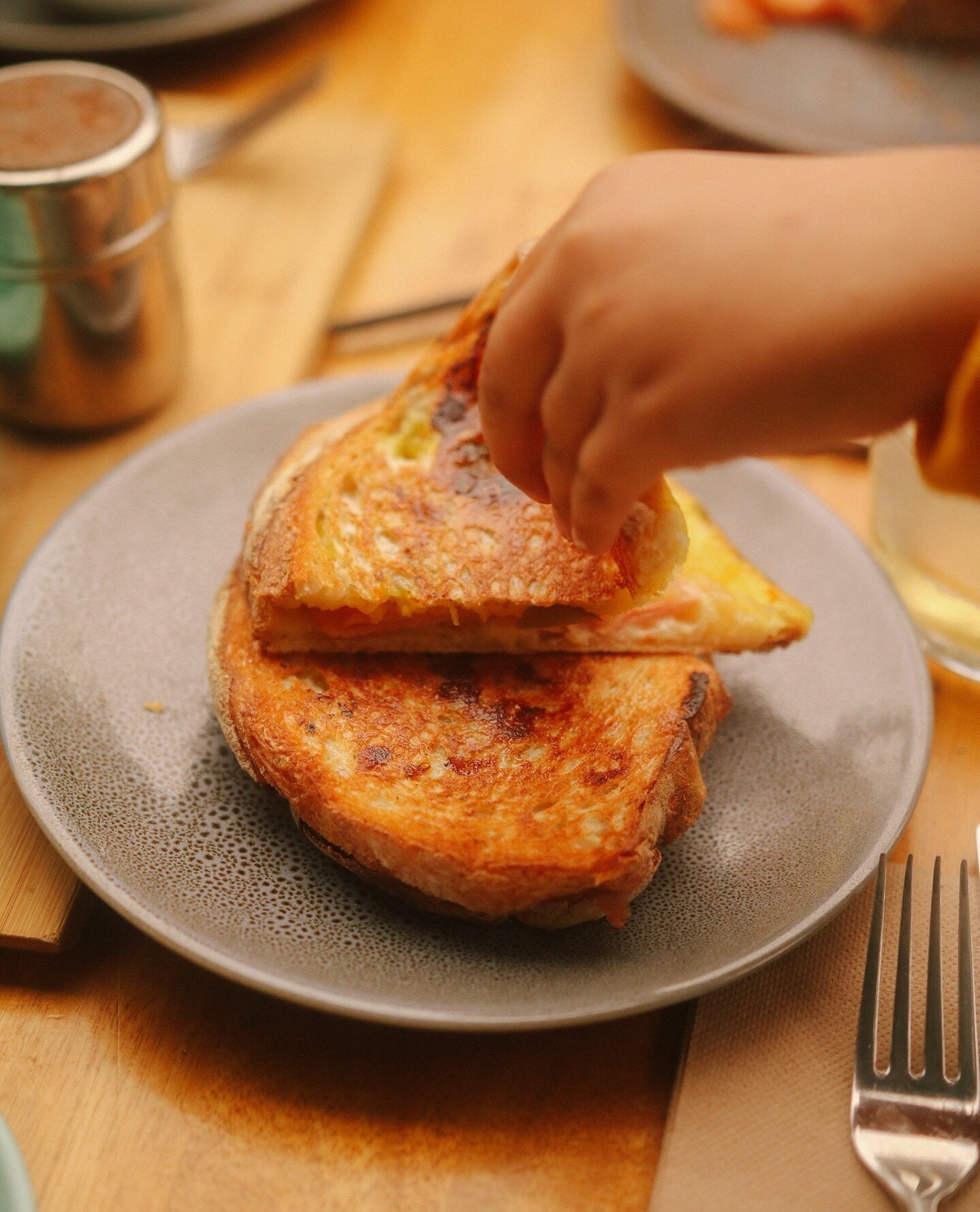 Nothing like a 'NaNY' toastie to get you through these cold Melbourne days. What's everyone's go-to toastie combo? 🥪😋⁠
⁠
⁠
#brunch #cheese #coffee #coffeeshop #breakfast #breakfastideas #lunch #sandwich⁠
#sandwichlover #sandwichesofinstagram #toast