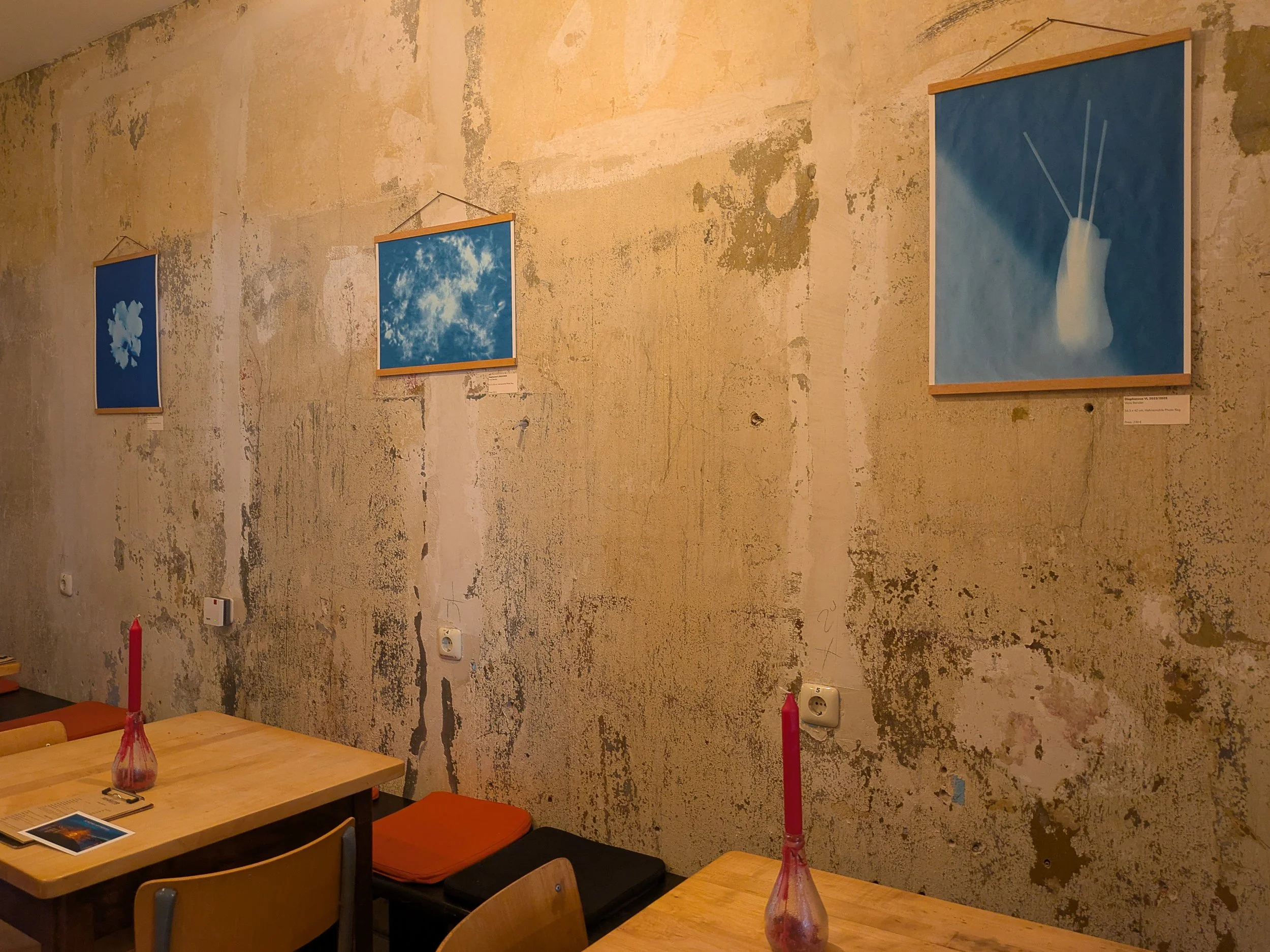 Im Café "Roestkurve", Bonn Poppelsdorf, 2025