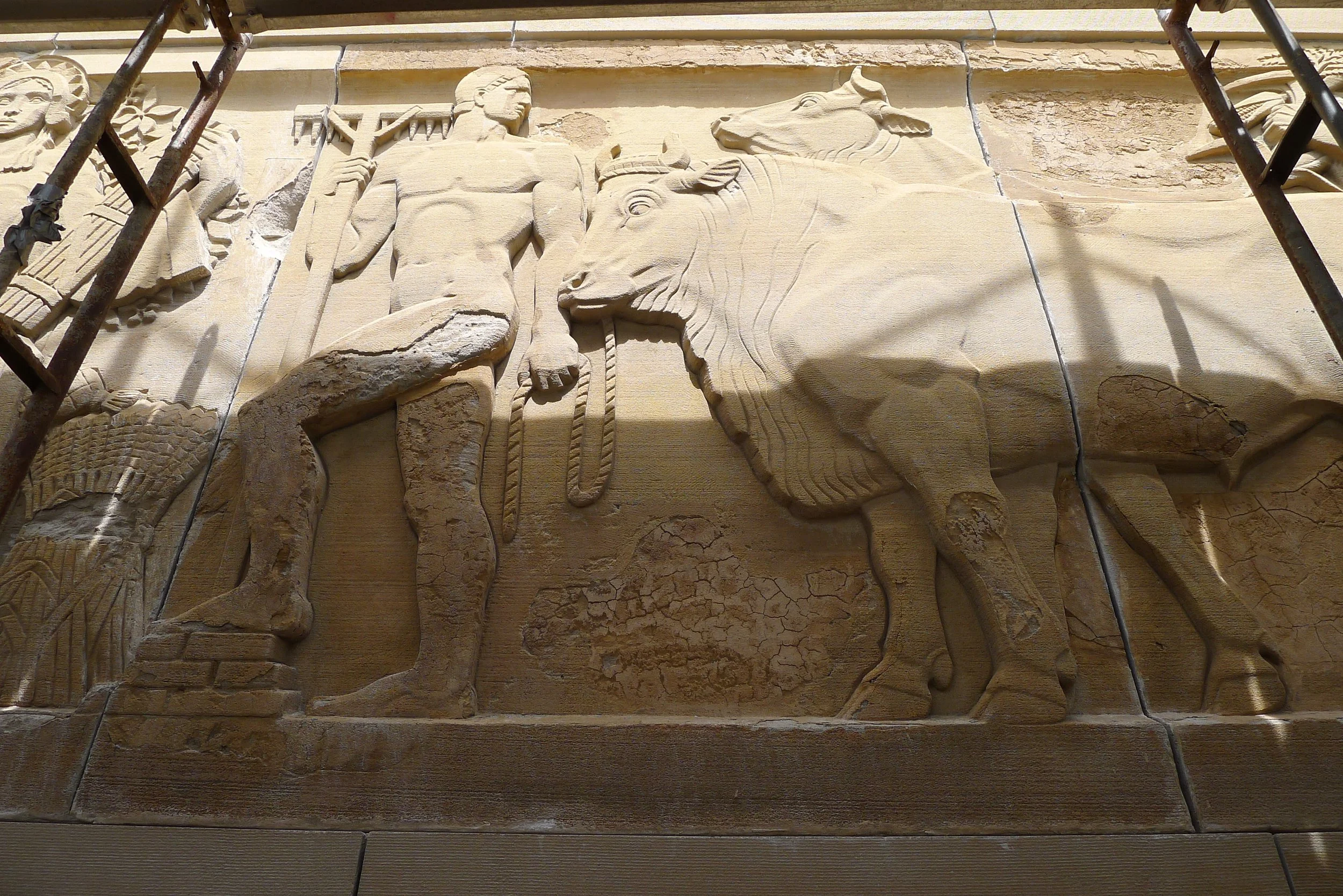 35 (6) Kinneary - Rel,iefs.JPG