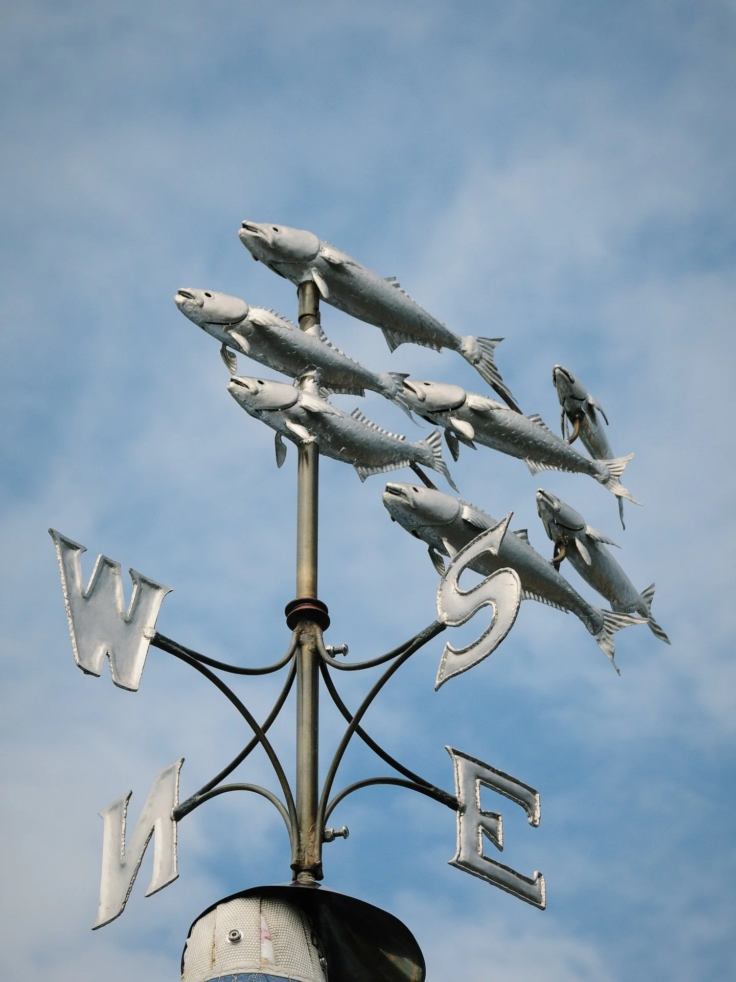 School of Bluefish weathervane #Weathervane #Bluefish #MarthasVineyard #ArtistStudio #atelier
