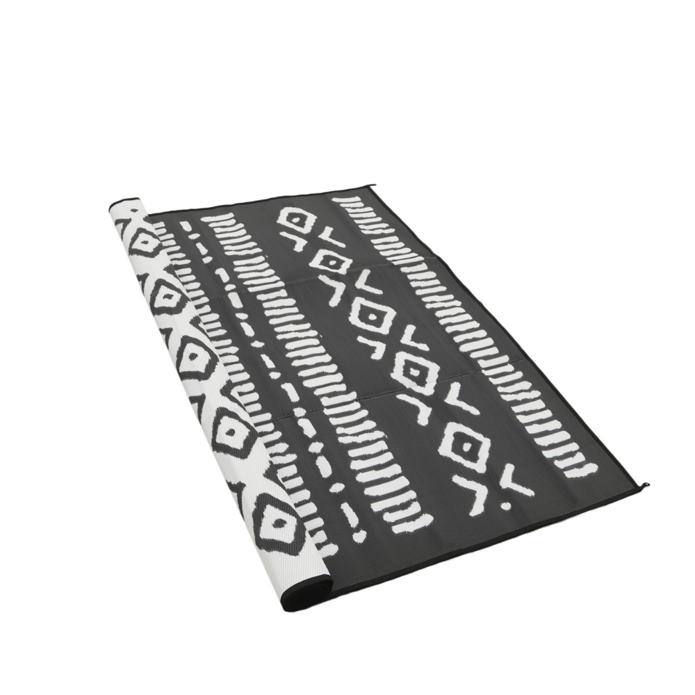 5'x8' Black and White Tribal RV and Camping Rug - small portable