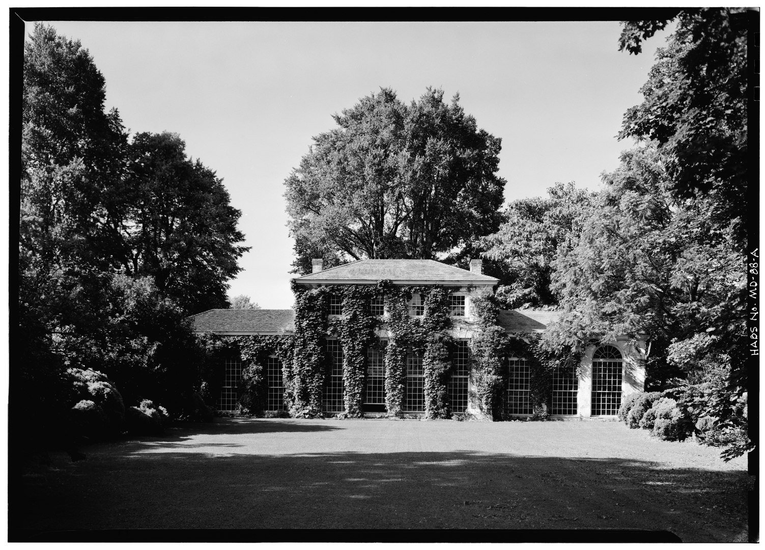 Wye House Orangery_wikicommons.jpg