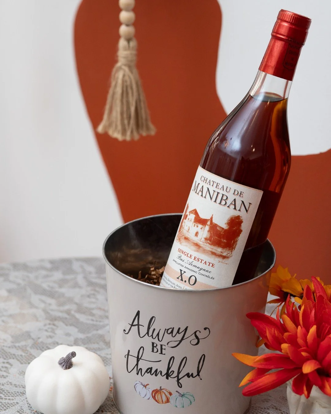 HAPPPY THANKSGIVING! We&rsquo;re so thankful for you! 🧡

Hope your Thanksgiving is full of family, friends, good food &mdash; and a few of your favorite sips from bottles you discovered on our shelves at Girard Craft and Cork! 🥂 🍺 🍸 

We&rsquo;re