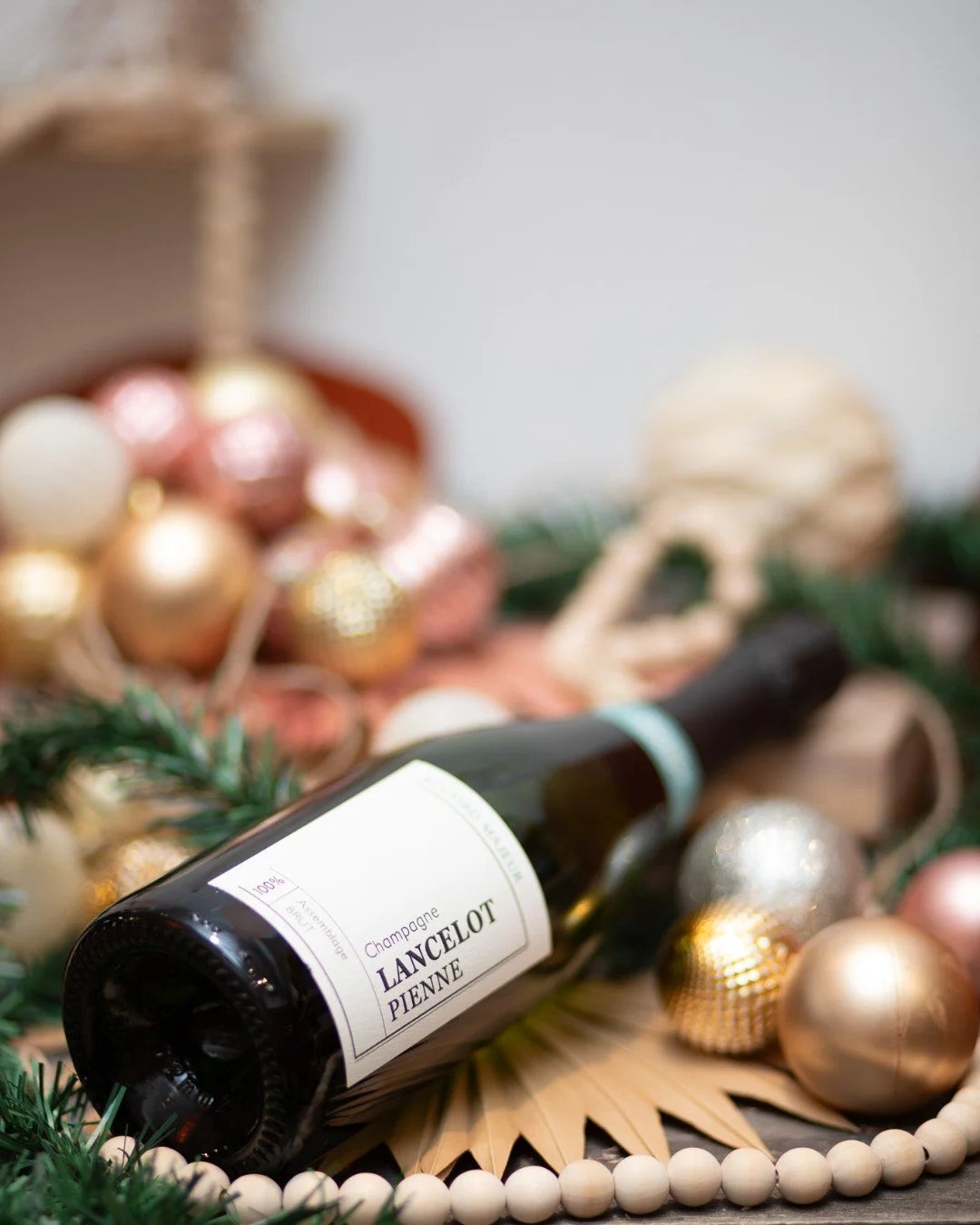 Cue the bubbles for tonight! 🥂

Here are a few sparkling ideas for your New Year&rsquo;s Eve toasts&hellip;

&bull; Lancelot Pienne Champagne
&bull; Labrusca Lini 910 Lambrusco Rosato
&bull; Gaston Chiquet Ros&eacute; Brut

Find your perfect bottle 