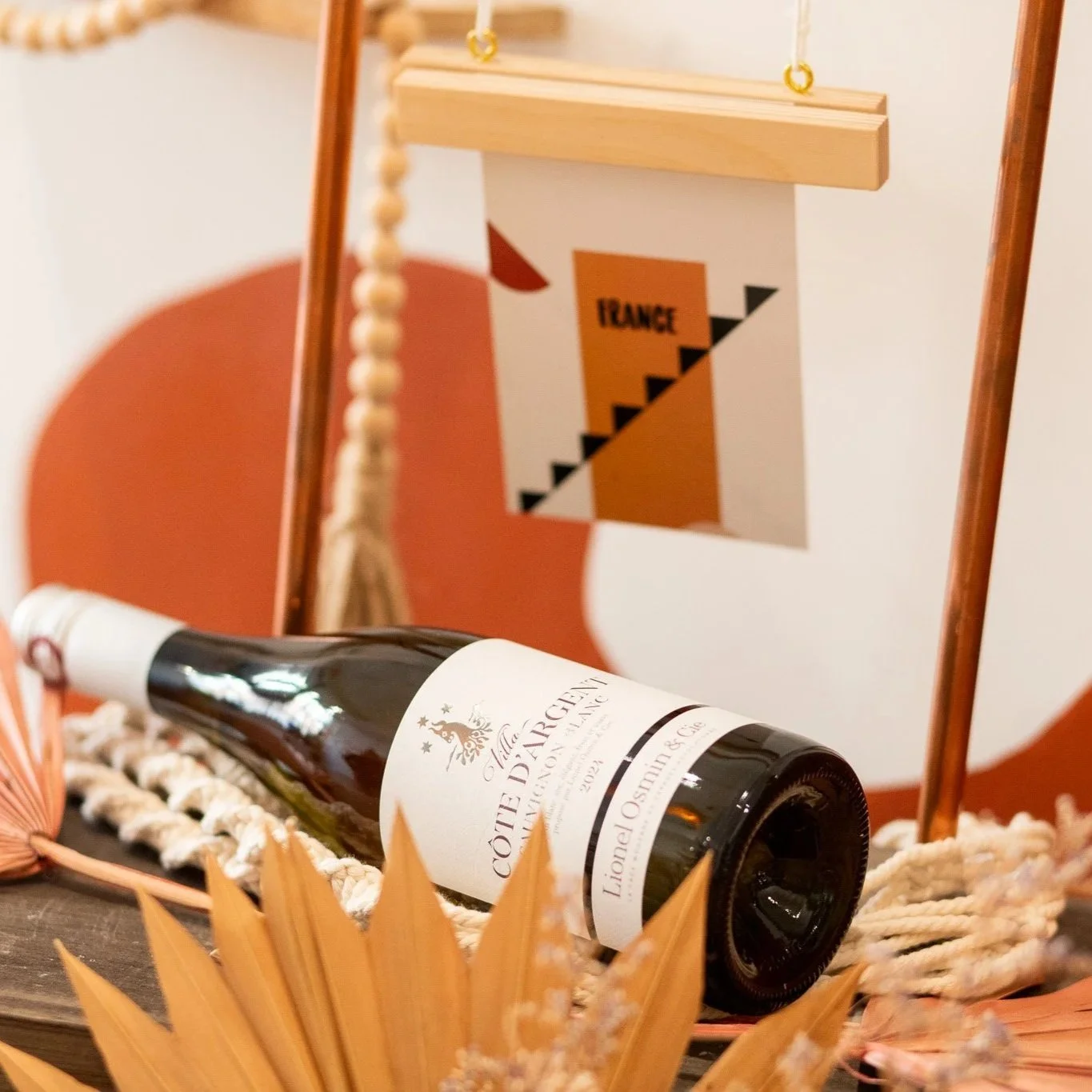 Lionel Osmin and Cie Villa Cote D'Argent Sauvignon Blanc Vin de France