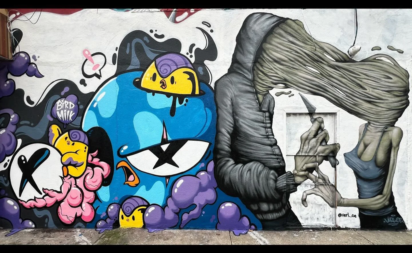 Sun rays and rain delays! Gotta head out to NYC with the mega homie @verl_oe to paint for the 4th annual @bedstuywalls . This is my favorite mural to date and would like to do more like this.
.
Big shoutout to @miki__mu and @artface7 for allowing us