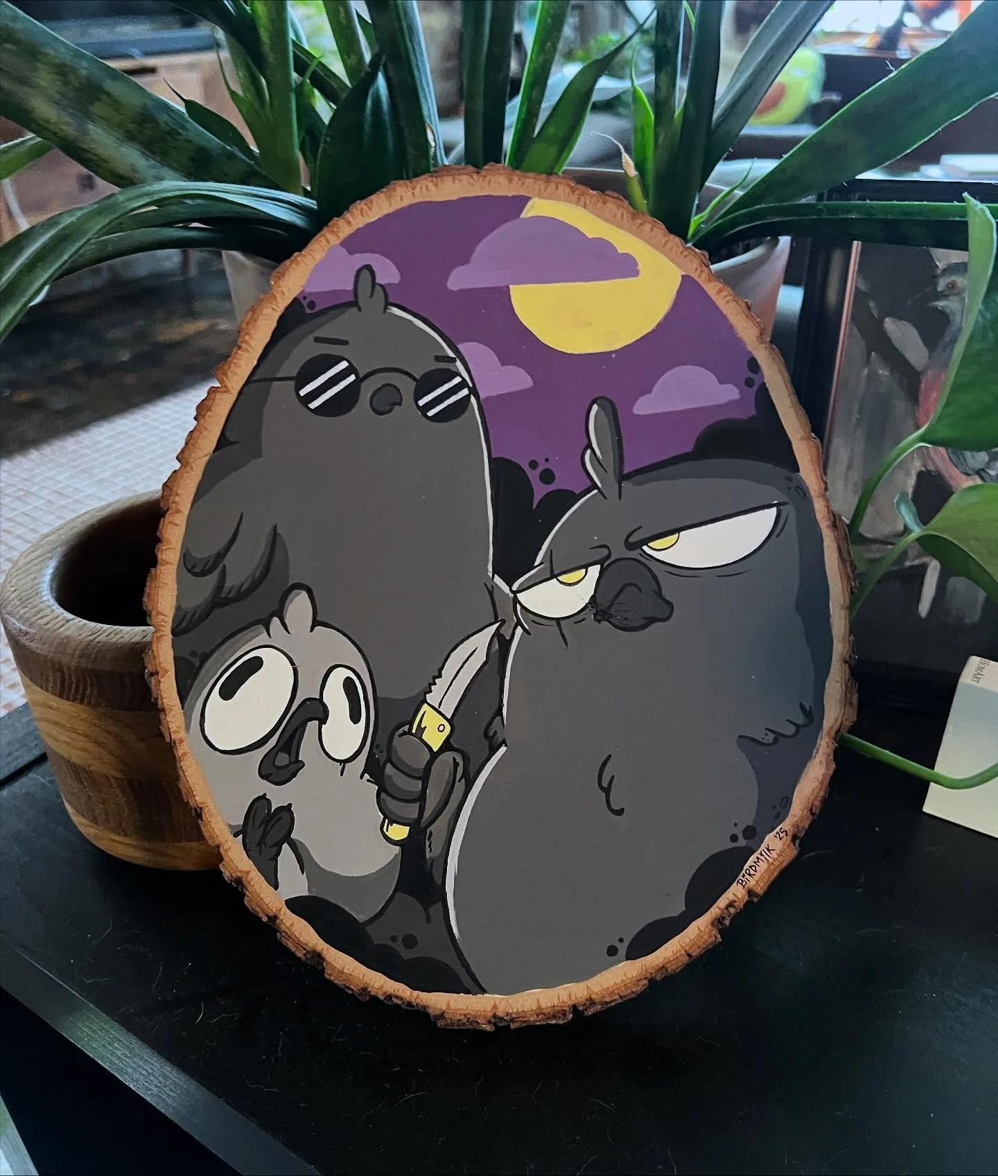 “Everybody loves Ravens”
.
Acrylic on wooden SLAB of TREE. This bad boy will be available at the Nevermire show opening this Saturday.
@ravenswoodreproductions thanks so much for having me in the lineup!
#birdmilk #chicago #raven