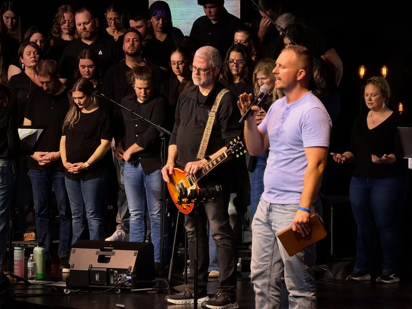 Such a beautiful night, coming together in prayer and worshiping God together as a church ❤️⛪️

Thank you to everyone who attended our Night of Worship! 🎶