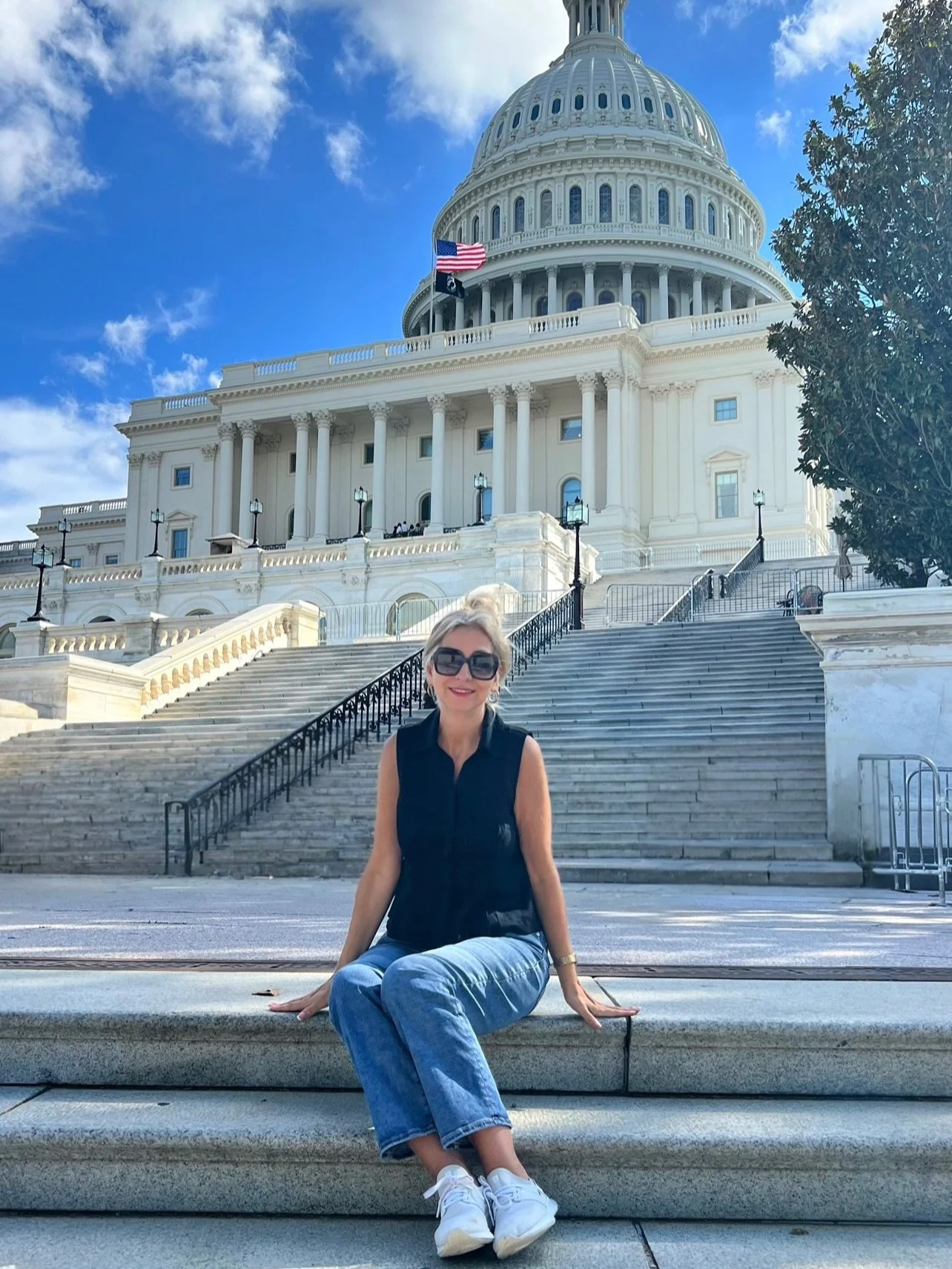 I&rsquo;m just a bill, I am only a bill and I&rsquo;m sitting here on Capitol Hill. I had the pleasure of joining the @cobbchamber on its annual trip to Washington DC. 48 delegates strong representing the interests of all Georgians. 

#mybrilliantlif