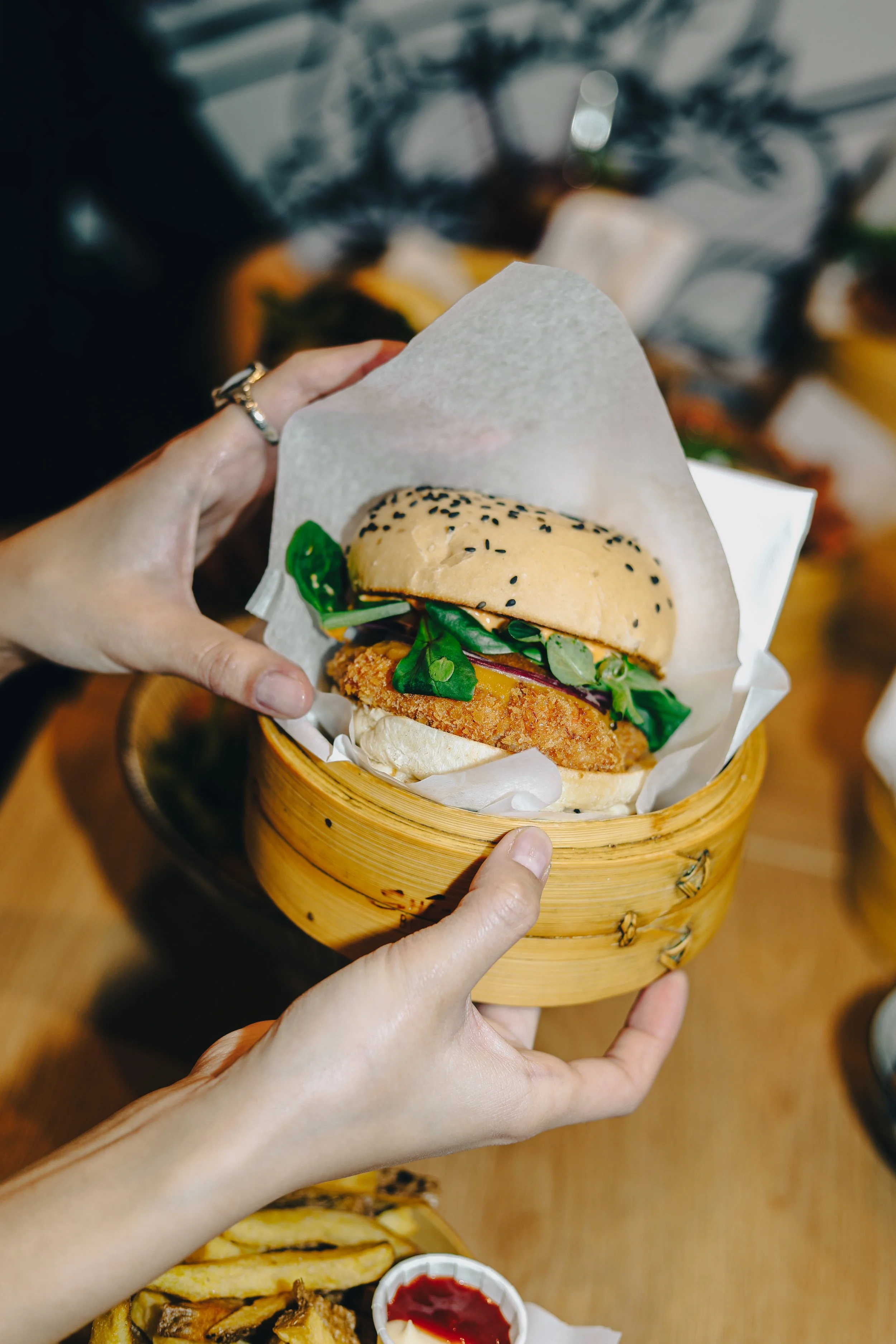 rc-shisoburger-042026-30.jpg