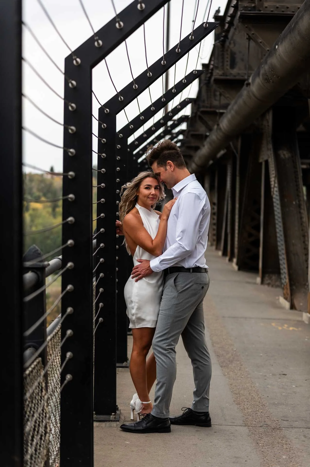 Edmonton-Alberta-Wedding-Engagement-Portrait-Elopement-Photographer-Legislature-High-Level_Bridge-Mallory-James-75.jpg