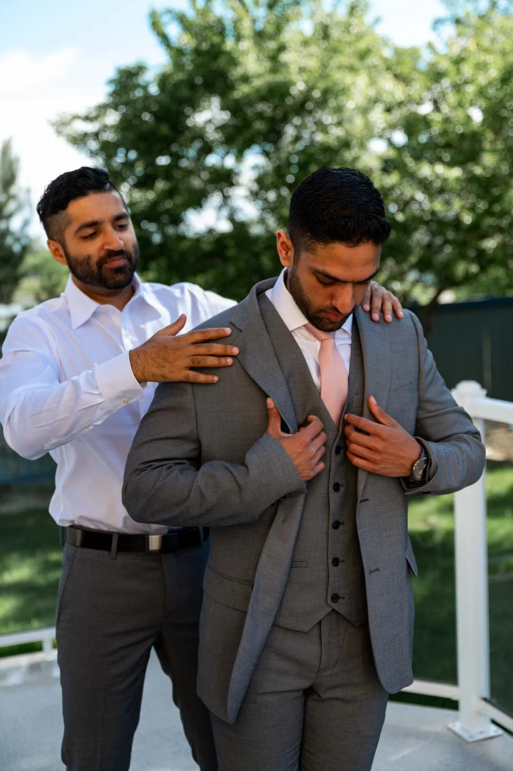Alberta-Wedding-Elopement-Engagement-Portrait-Photographer-Muttart-Meridian-25.jpg