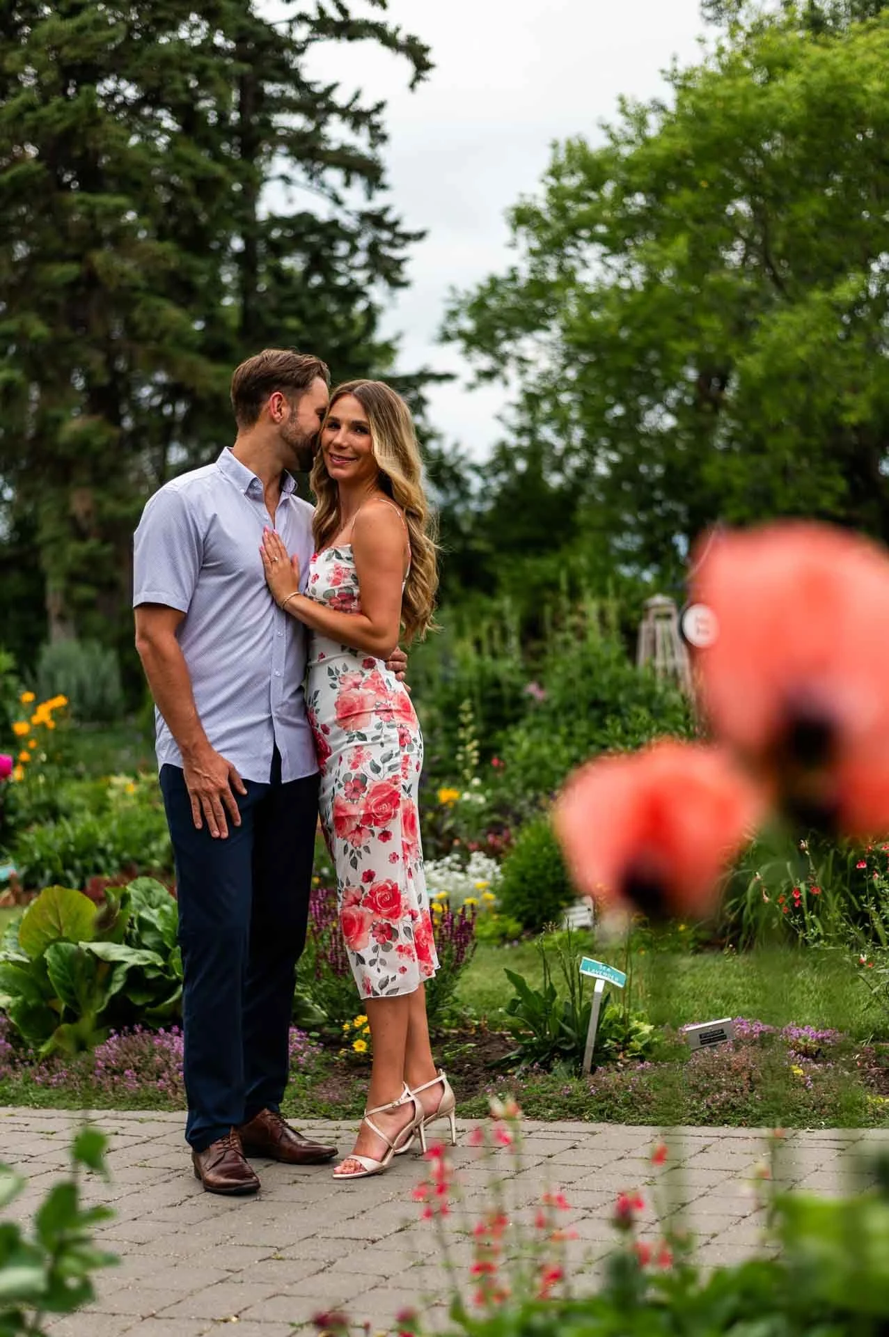 Edmonton-Alberta-Wedding-Engagement-Portrait-Elopement-Photographer-st-albert-botanical-gardens-paula-michael-7.jpg