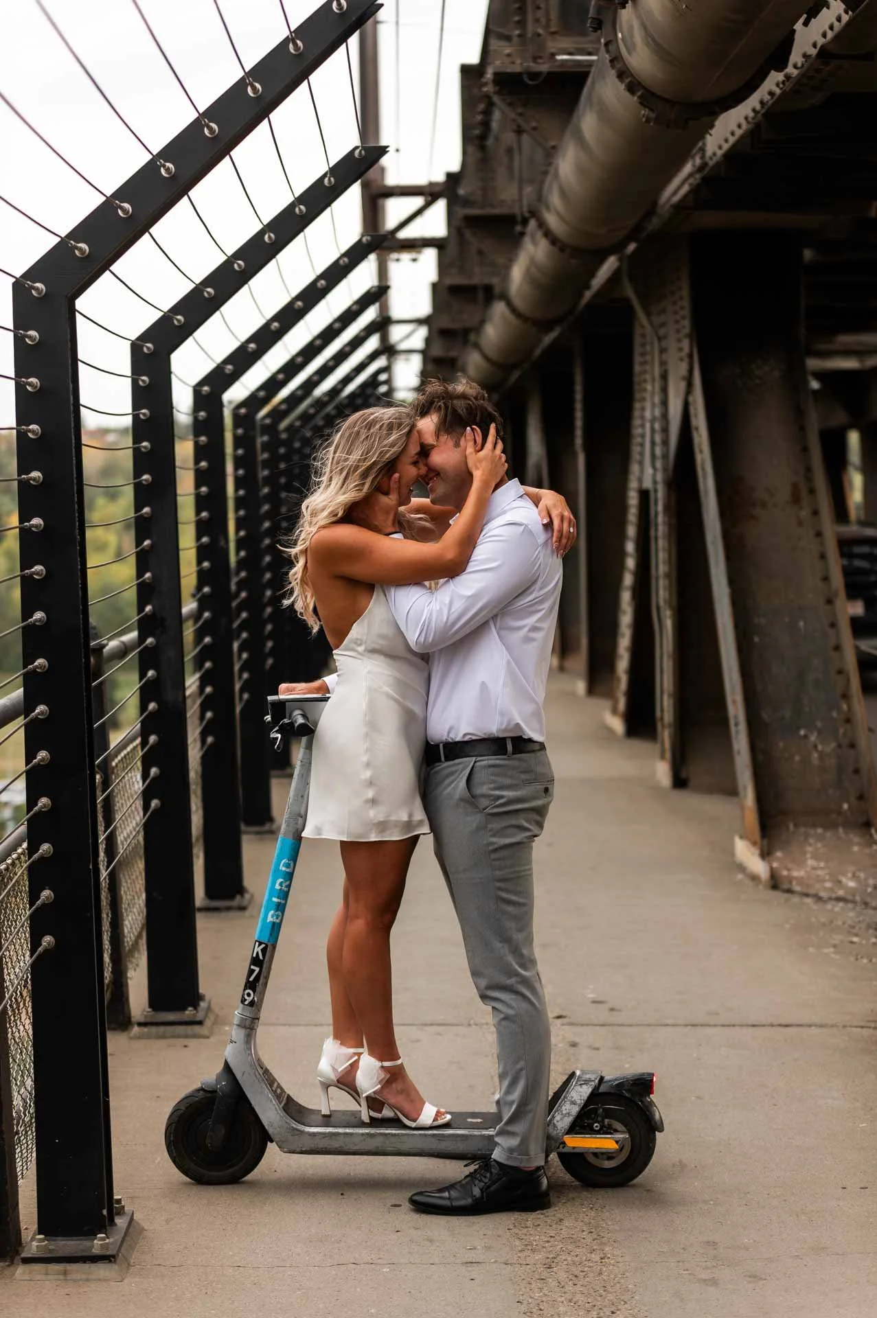 Edmonton-Alberta-Wedding-Engagement-Portrait-Elopement-Photographer-Legislature-High-Level_Bridge-Mallory-James-67.jpg