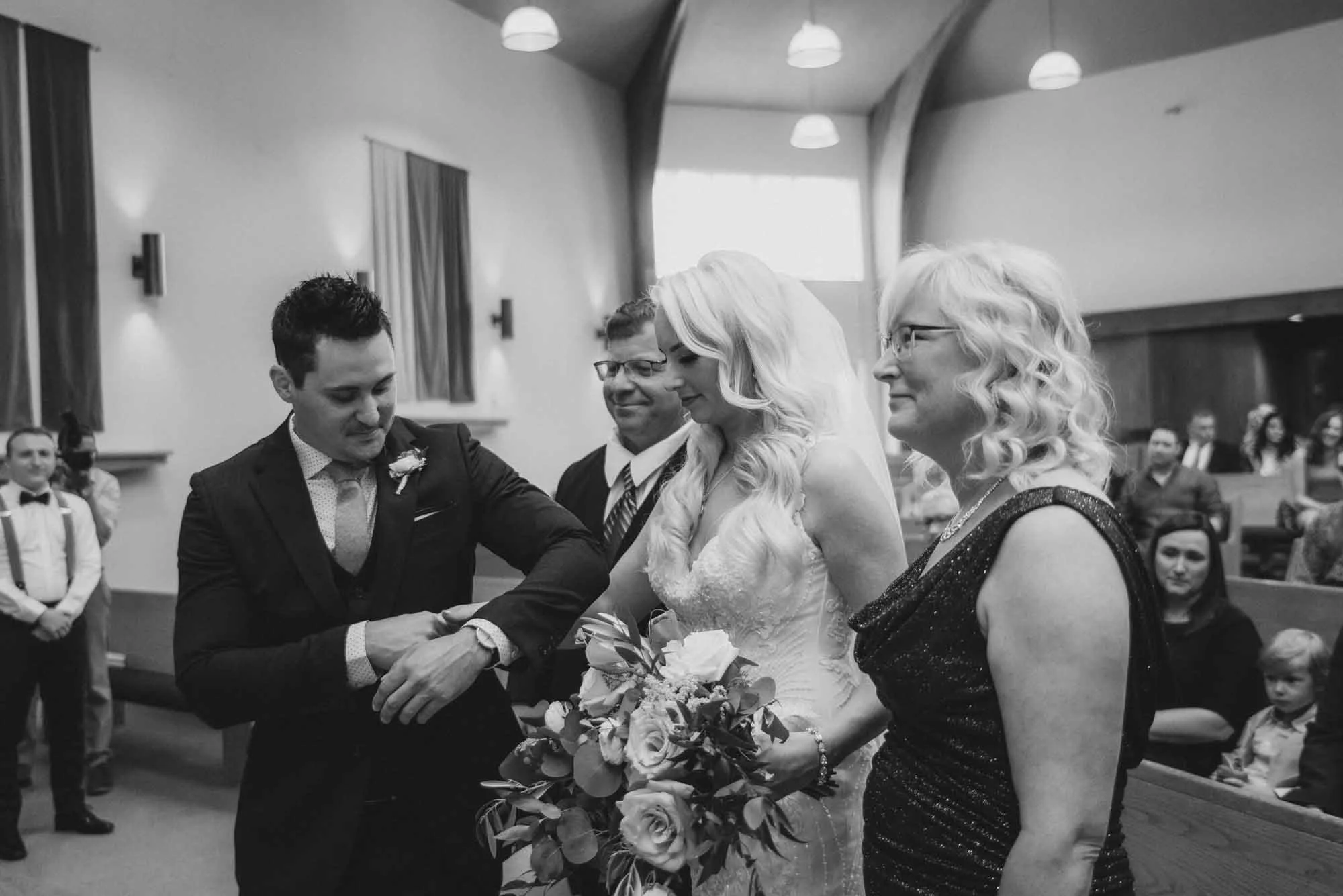 wedding-photographer-edmonton-alberta-130.jpg