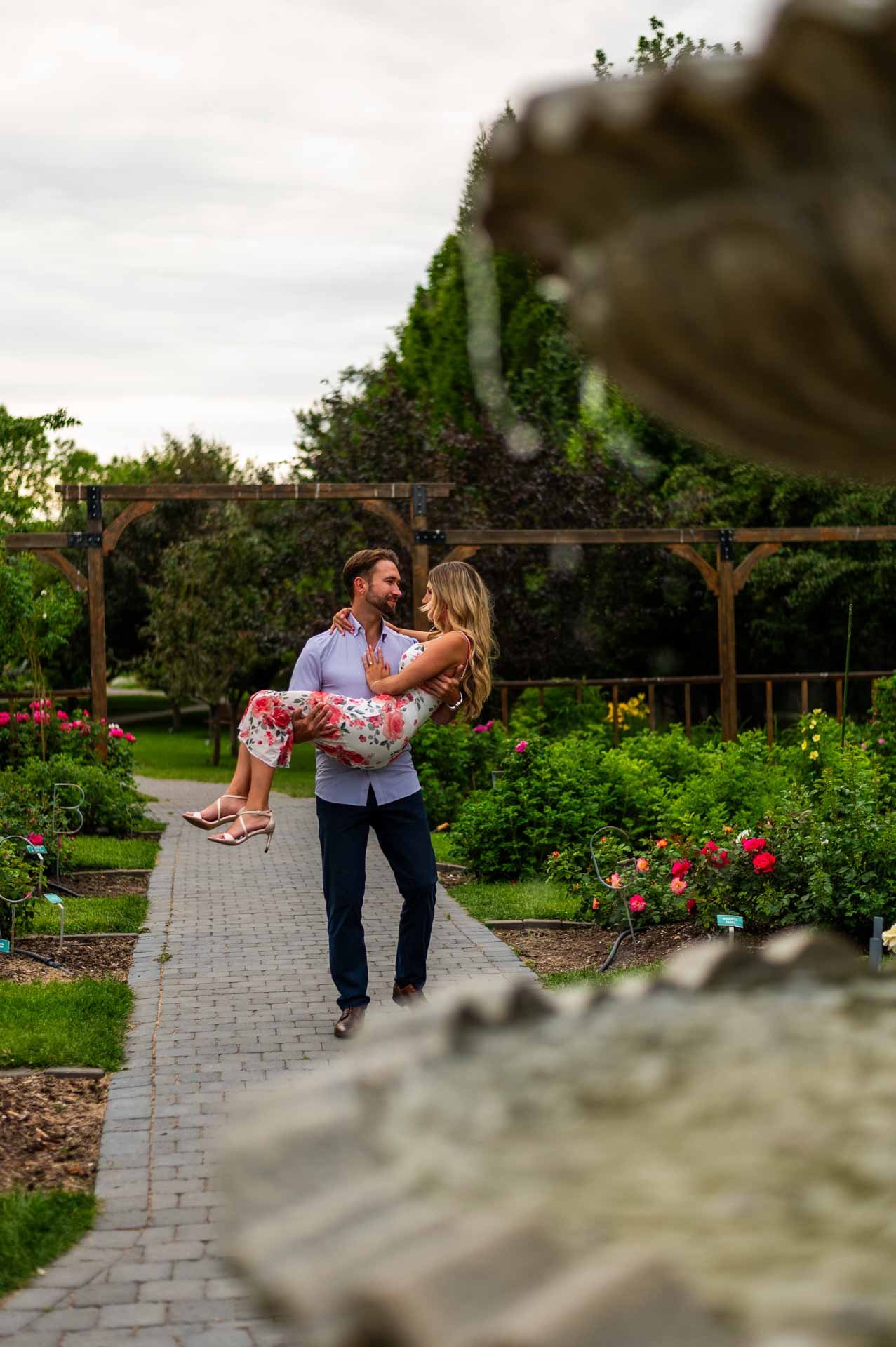 Edmonton-Alberta-Wedding-Engagement-Portrait-Elopement-Photographer-st-albert-botanical-gardens-paula-michael-111.jpg