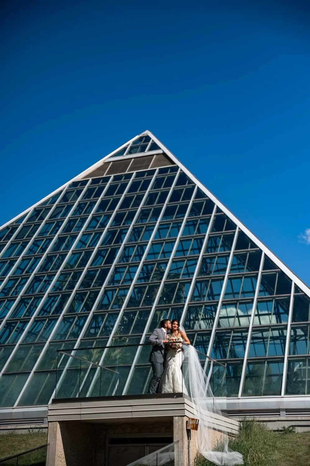 Alberta-Wedding-Elopement-Engagement-Portrait-Photographer-Muttart-Meridian-79.jpg