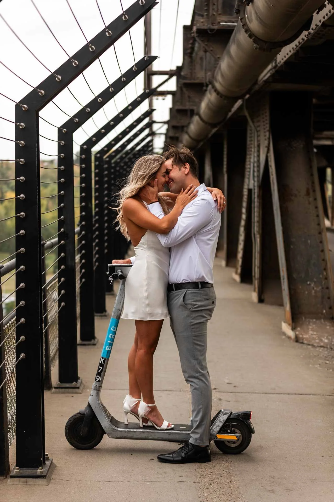 Edmonton-Alberta-Wedding-Engagement-Portrait-Elopement-Photographer-Legislature-High-Level_Bridge-Mallory-James-65.jpg