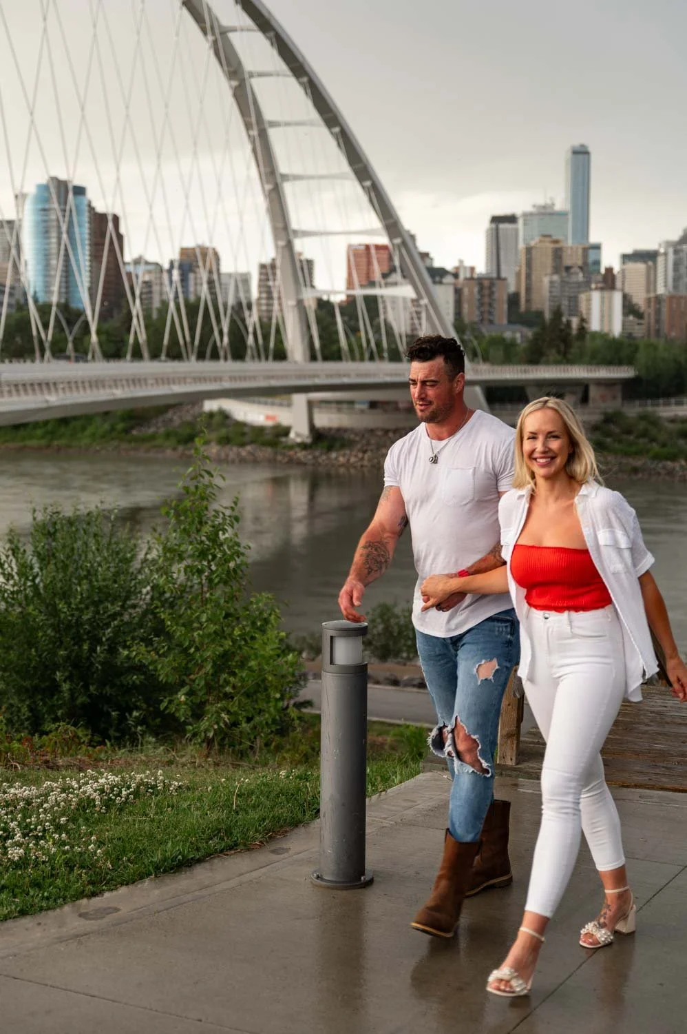 Alberta-Wedding-Elopement-Portrait-Photography-Whyte-Avenue-Walterdale-Bridge-Silvi-Brody-116.jpg