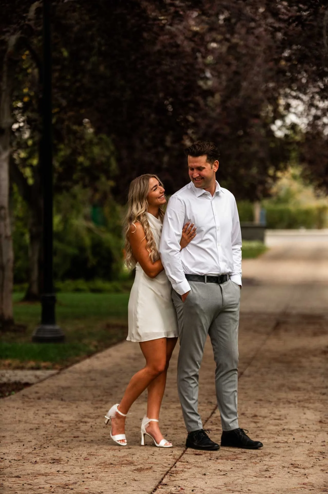 Edmonton-Alberta-Wedding-Engagement-Portrait-Elopement-Photographer-Legislature-High-Level_Bridge-Mallory-James-105.jpg