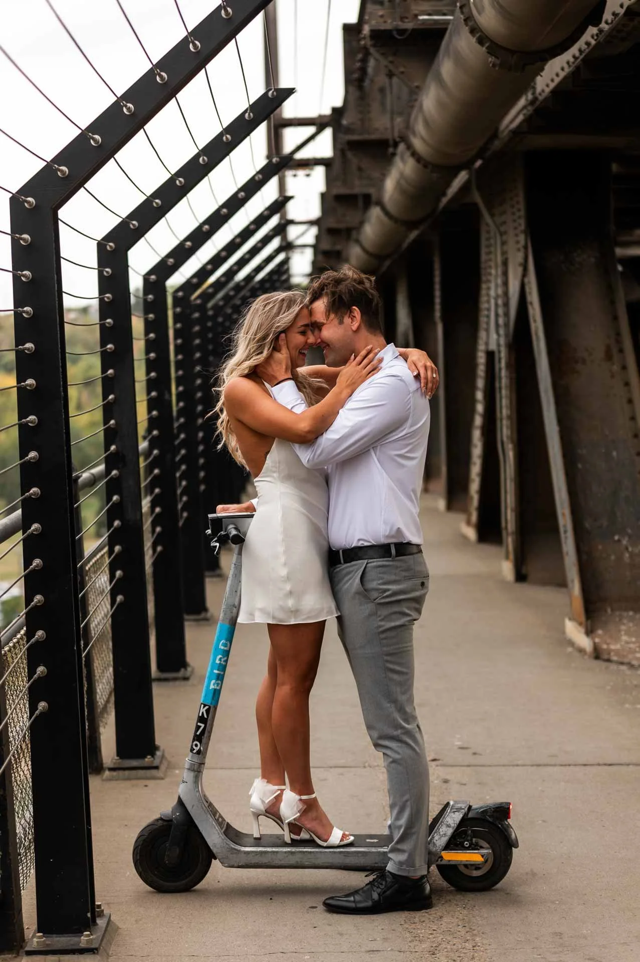 Edmonton-Alberta-Wedding-Engagement-Portrait-Elopement-Photographer-Legislature-High-Level_Bridge-Mallory-James-64.jpg