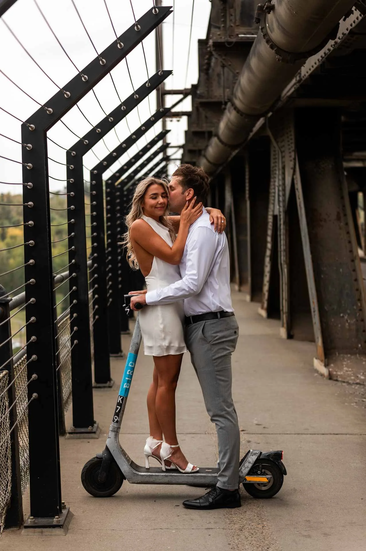 Edmonton-Alberta-Wedding-Engagement-Portrait-Elopement-Photographer-Legislature-High-Level_Bridge-Mallory-James-61.jpg