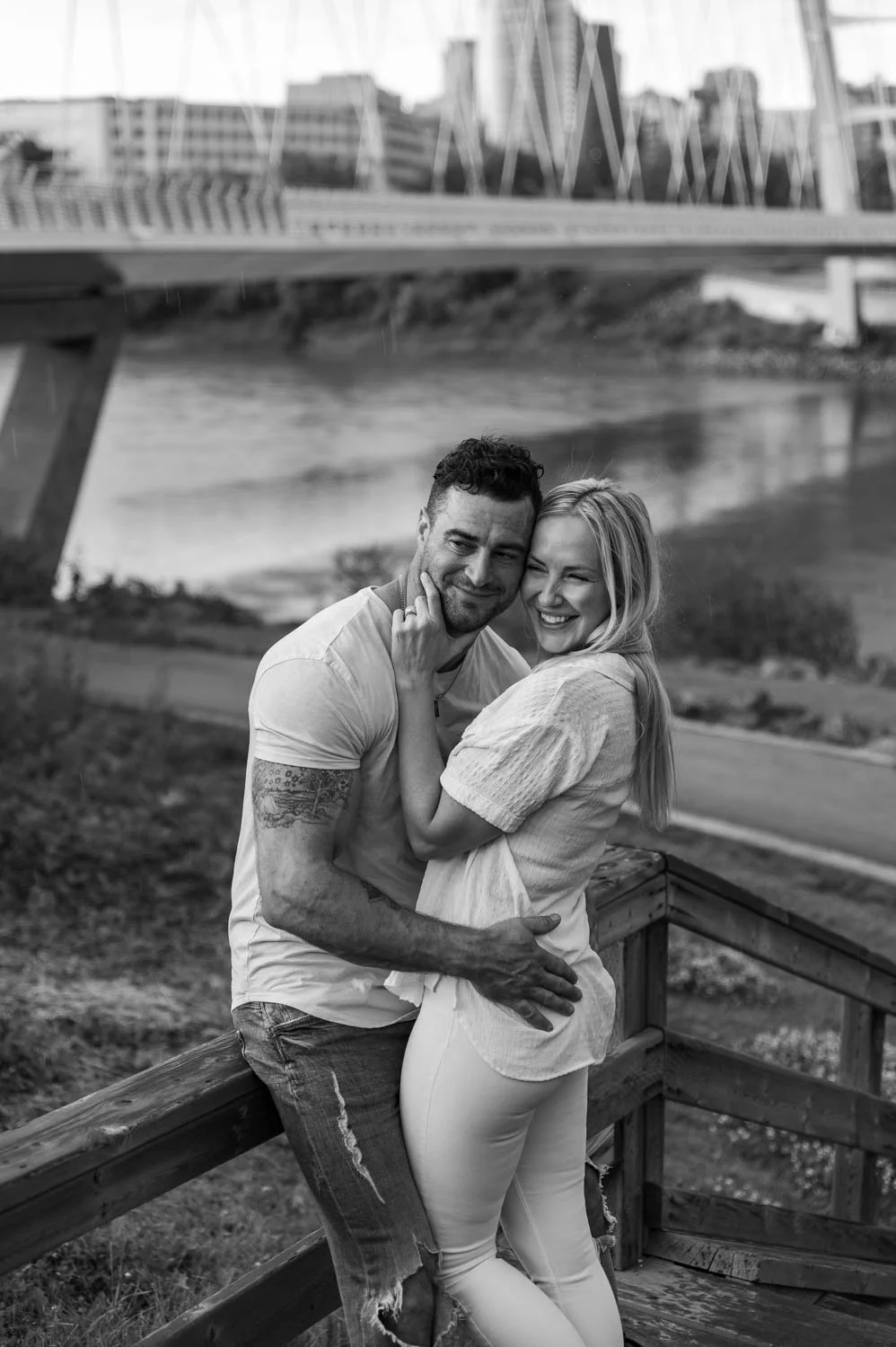 Alberta-Wedding-Elopement-Portrait-Photography-Whyte-Avenue-Walterdale-Bridge-Silvi-Brody-113.jpg