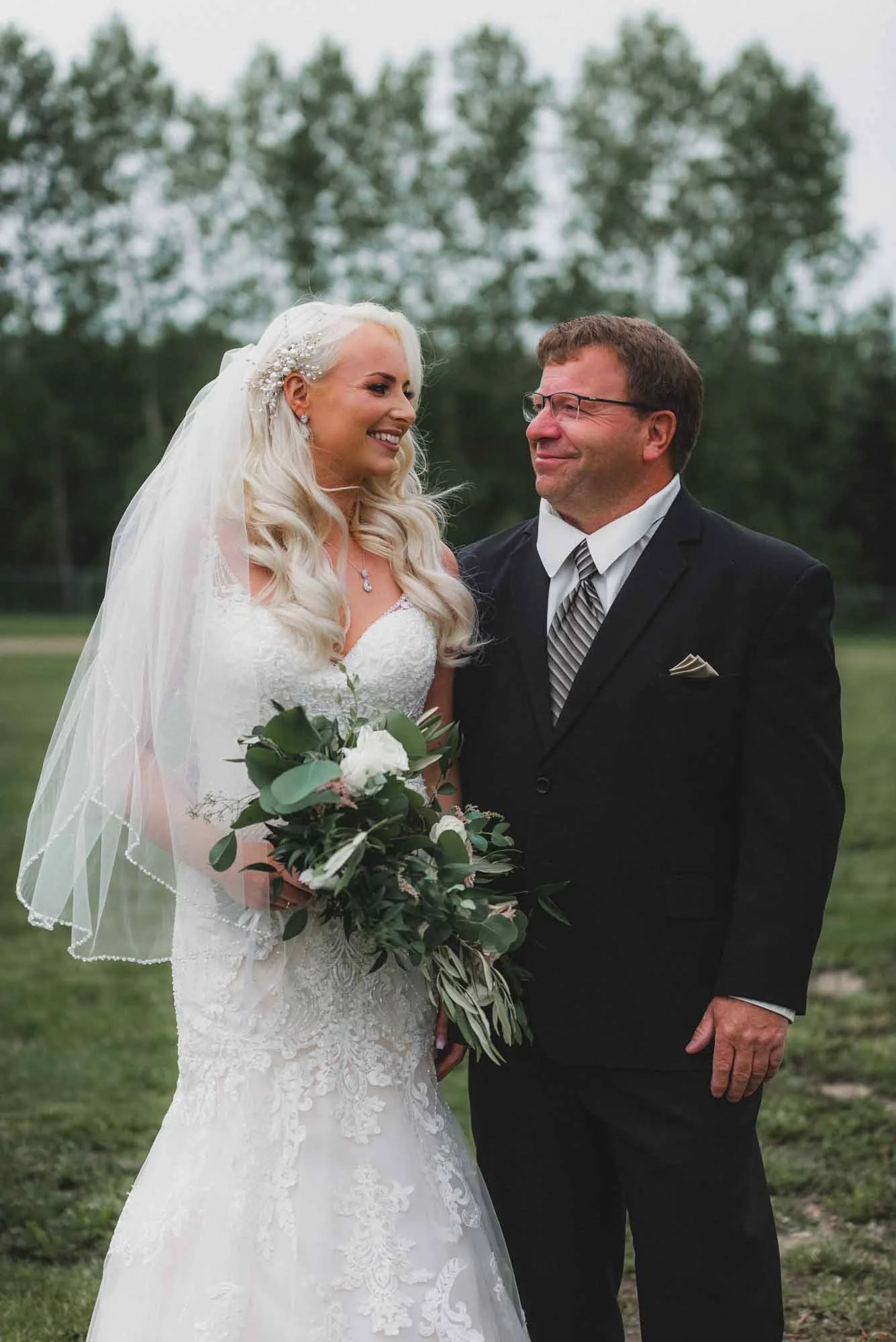 wedding-photographer-edmonton-alberta-81.jpg