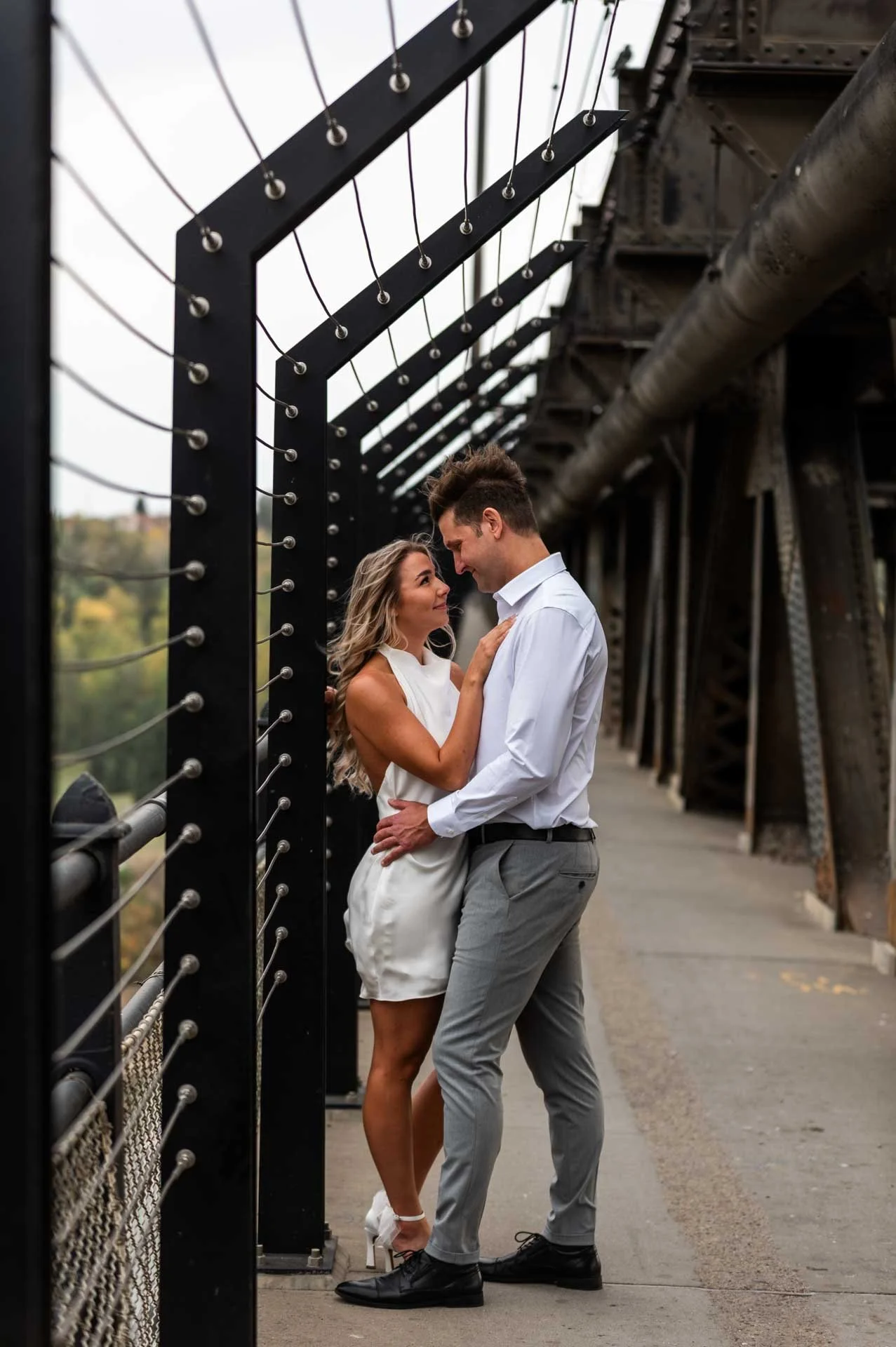 Edmonton-Alberta-Wedding-Engagement-Portrait-Elopement-Photographer-Legislature-High-Level_Bridge-Mallory-James-79.jpg