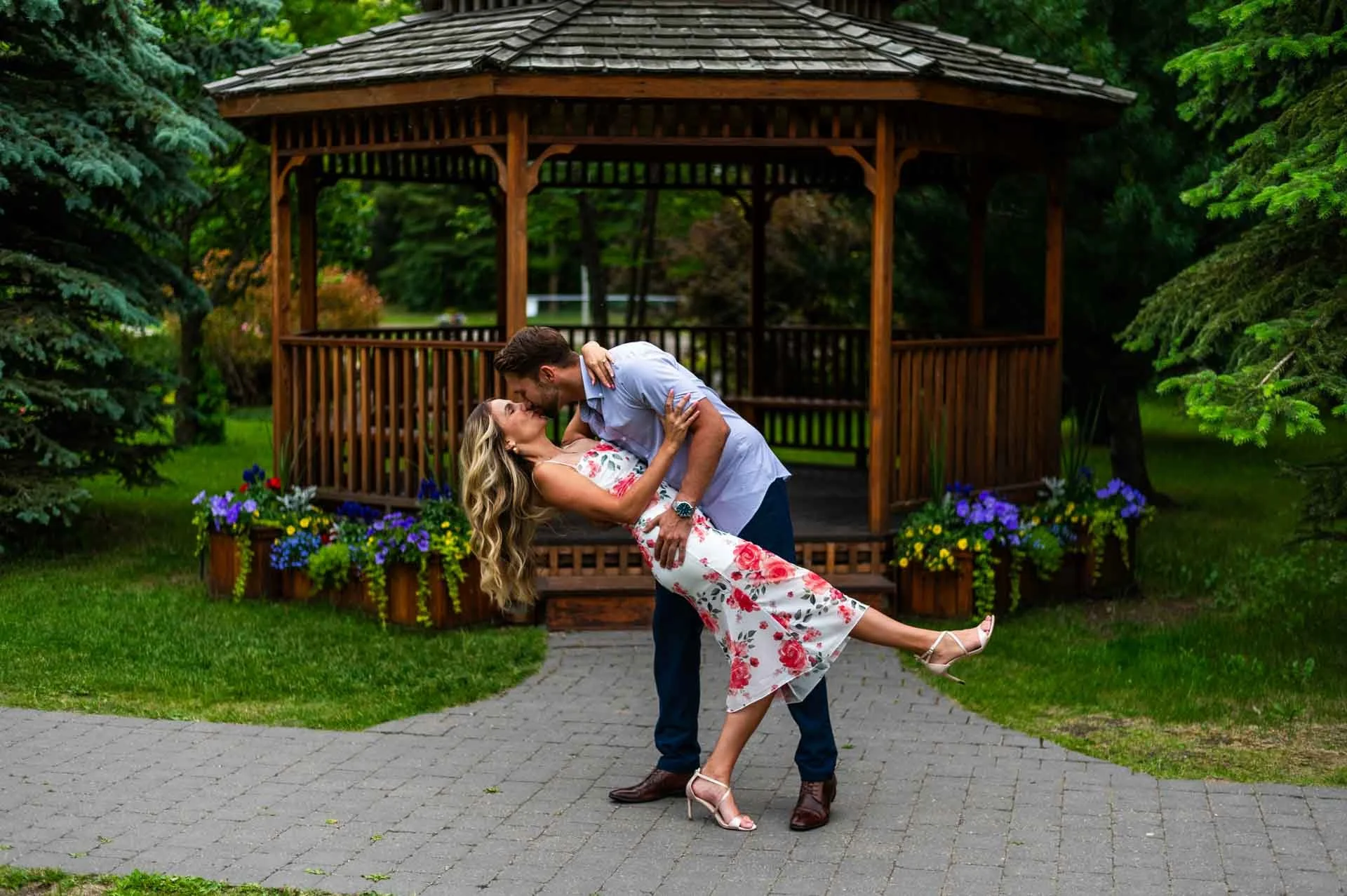 Edmonton-Alberta-Wedding-Engagement-Portrait-Elopement-Photographer-st-albert-botanical-gardens-paula-michael-168.jpg