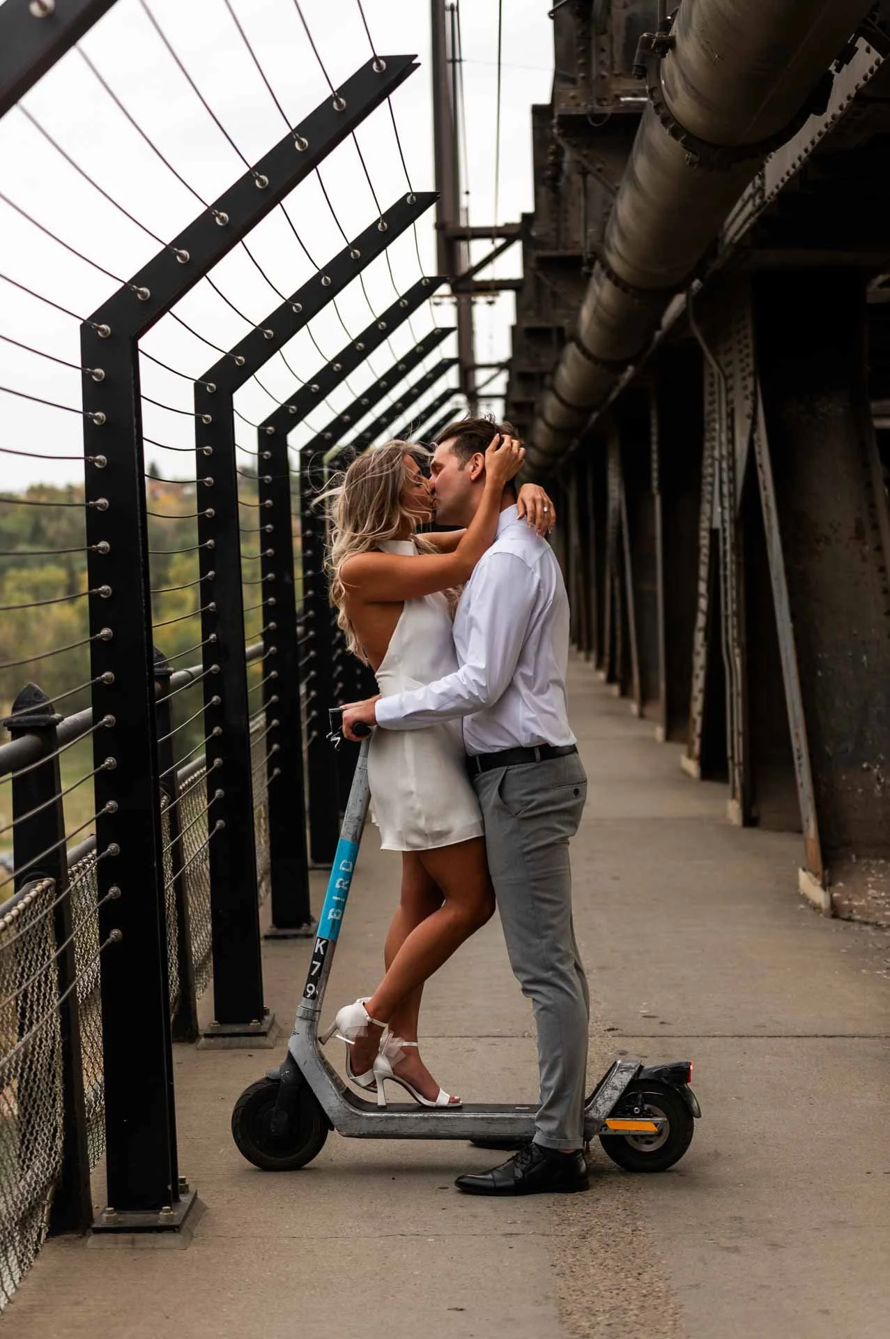 Edmonton-Alberta-Wedding-Engagement-Portrait-Elopement-Photographer-Legislature-High-Level_Bridge-Mallory-James-56.jpg
