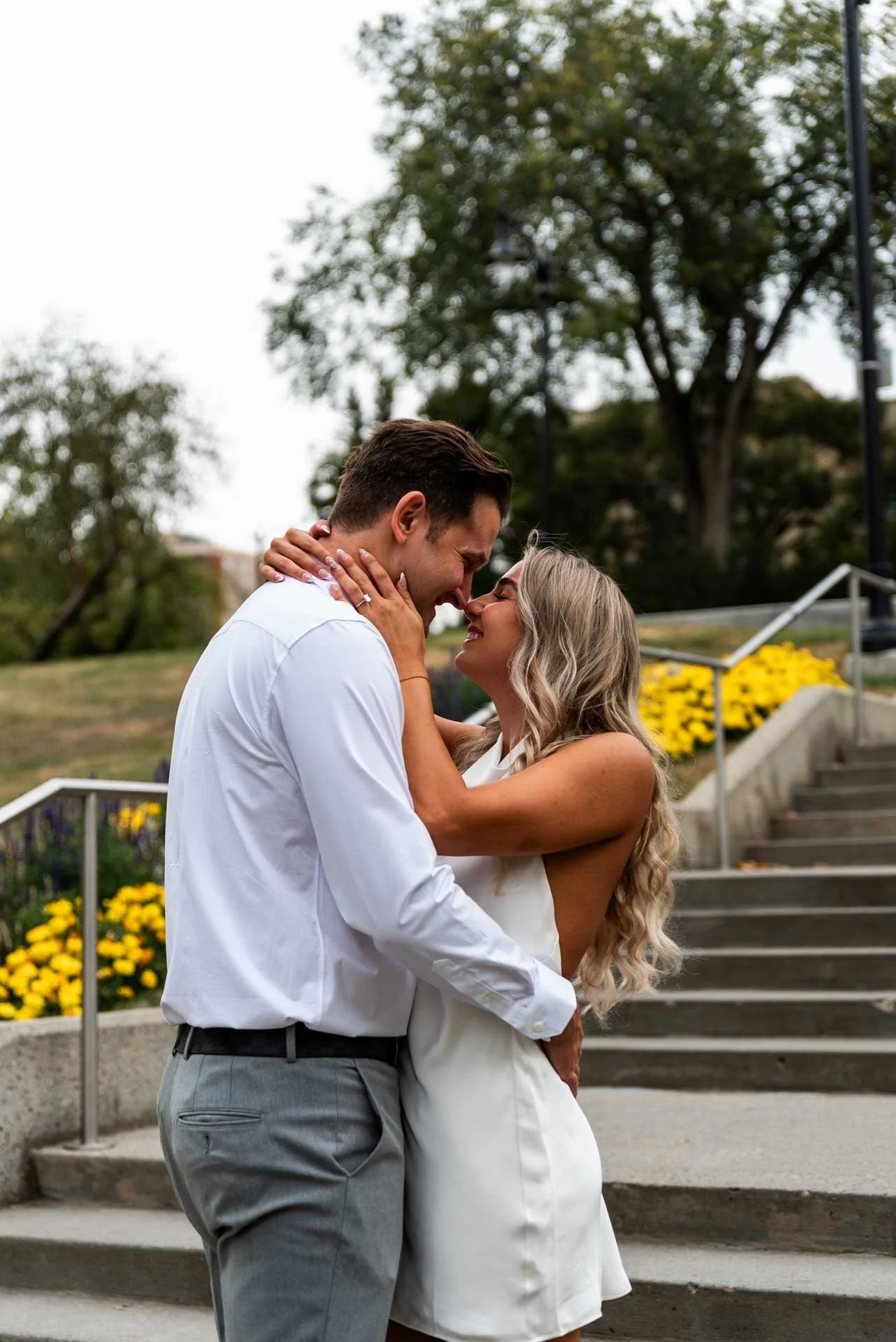 Edmonton-Alberta-Wedding-Engagement-Portrait-Elopement-Photographer-Legislature-High-Level_Bridge-Mallory-James-5.jpg
