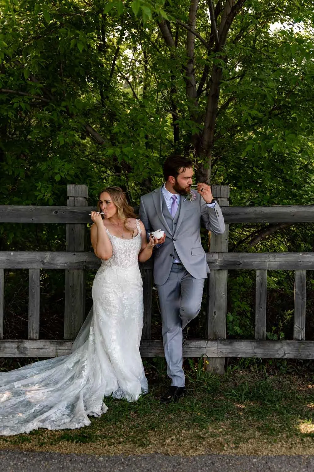 Edmonton-Calgary-Alberta-Wedding-Photographer-Portrait-Engagement-Elopement-Photography-Heritage-Hall-Confederation-Park-Stephanie-Micah-624.jpg