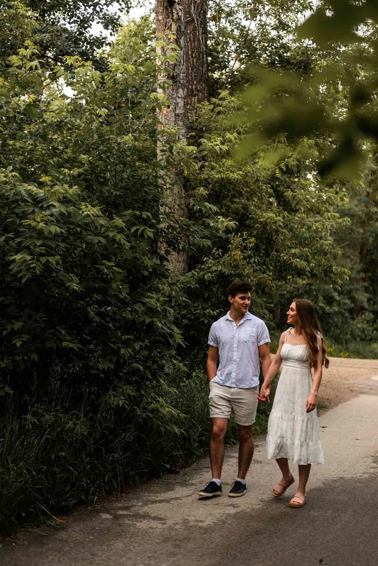 Edmonton-Alberta-Wedding-Engagement-Portrait-Elopement-Photographer-Wolf-Willow-Ravine-Emily-Matt-52.jpg