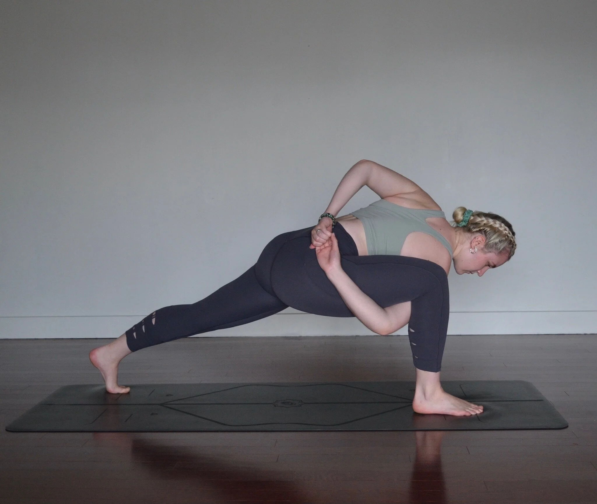 Download Home Yoga PNG